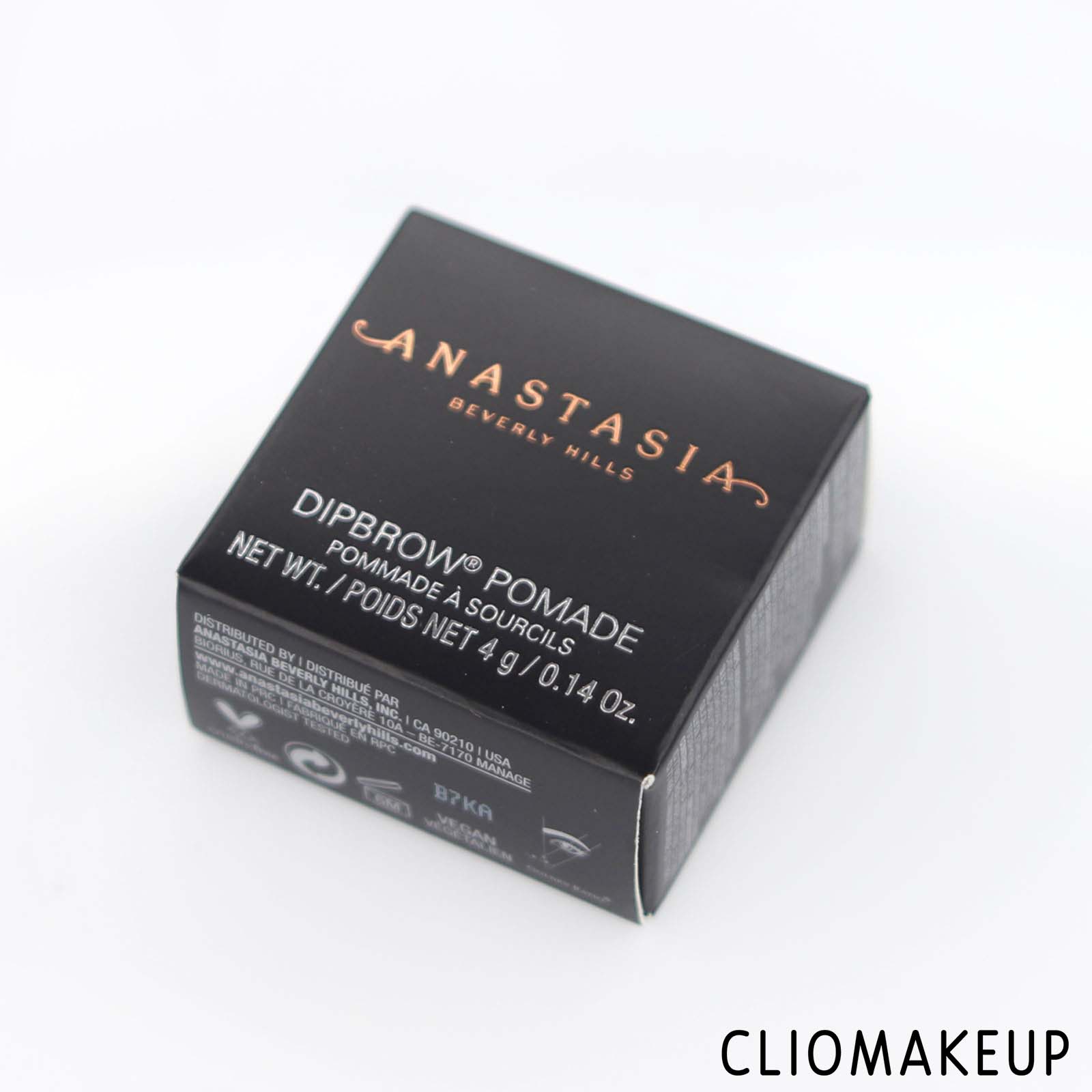 cliomakeup-recensione-pomata-sopracciglia-anastasia-beverly-hills-dipbrow-pomade-2