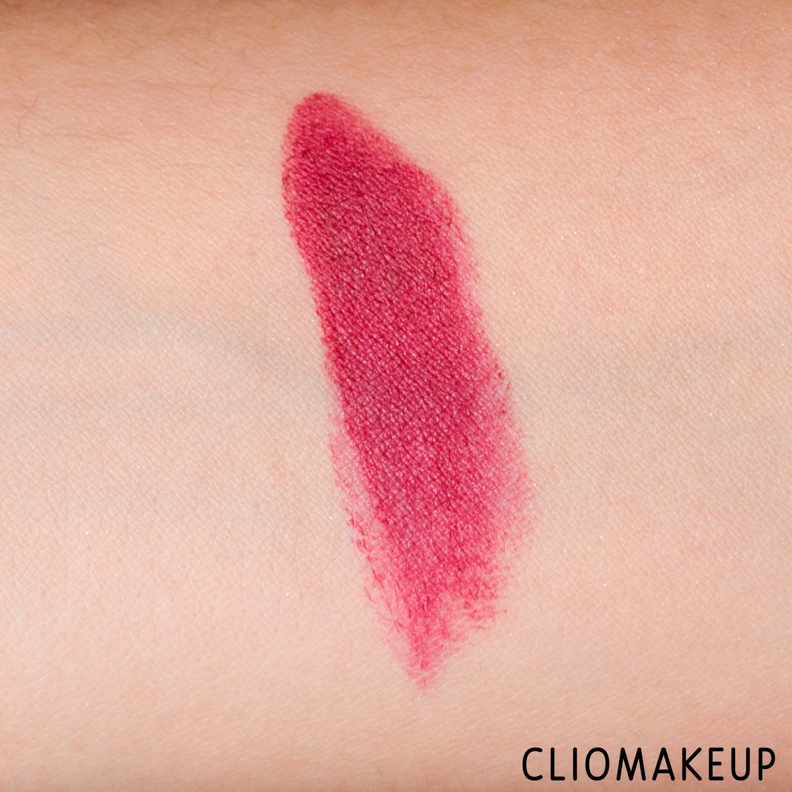 cliomakeup-recensione-rossetto-wycon-mattmellow-rossetto-demimatt-pomegranate-juice-7