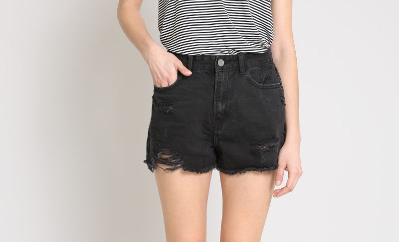 cliomakeup-vestirsi-di-nero-5-shorts-denim