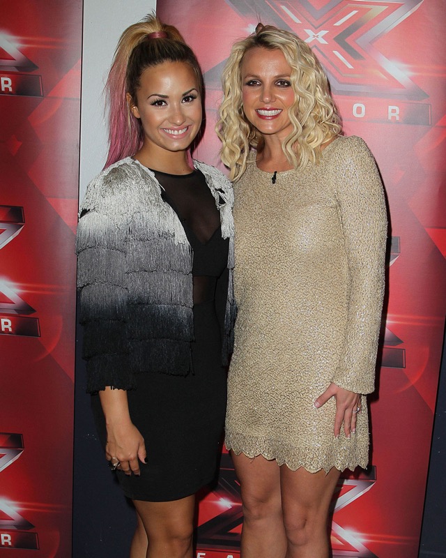 ClioMakeUp-demi-lovato-evoluzione-11-x-factor-usa-britney-spears.jpg