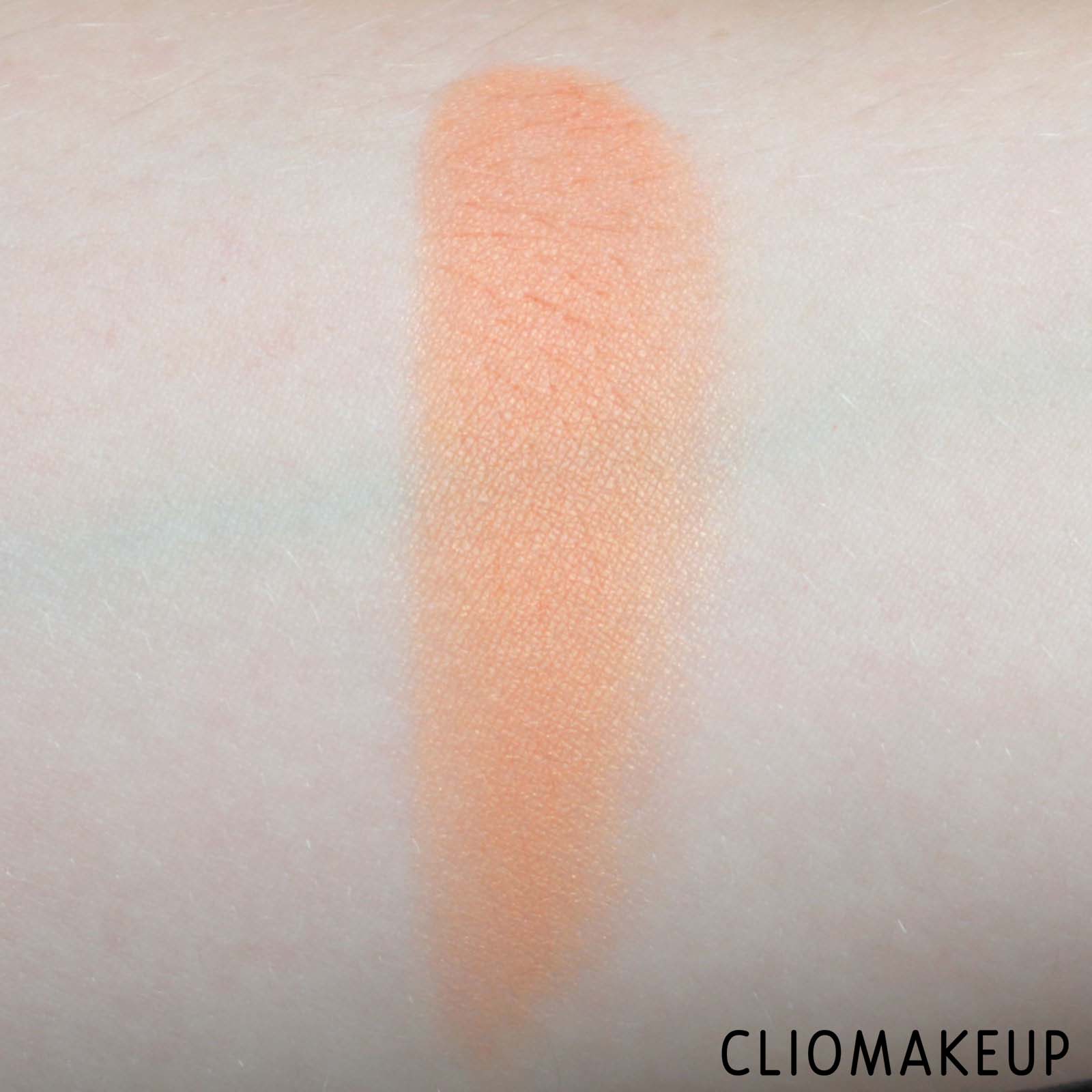 cliomakeup-recensione-blush-loreal-lifes-a-peach-6