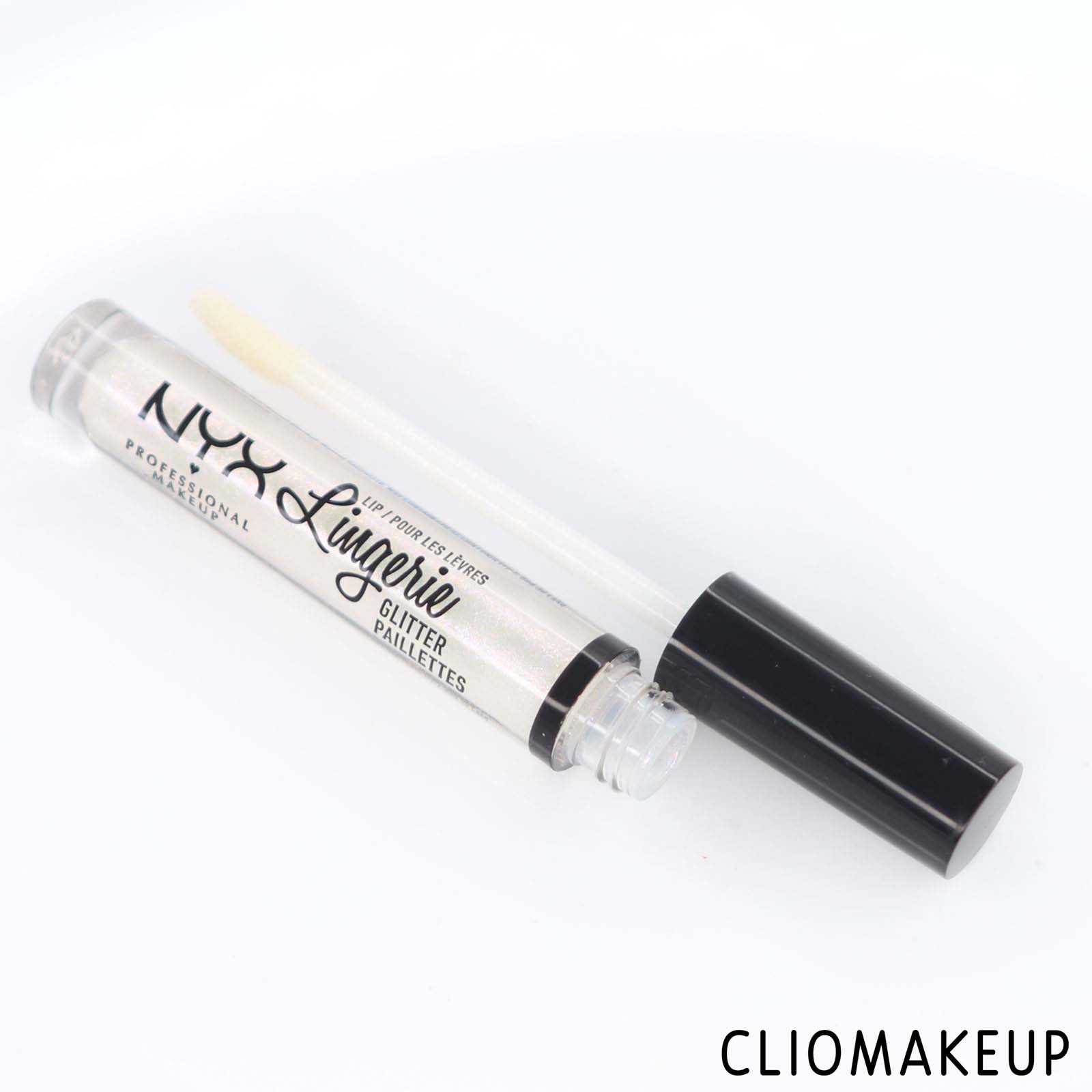 cliomakeup-recensione-gloss-nyx-lingerie-glitter-pailettes-5