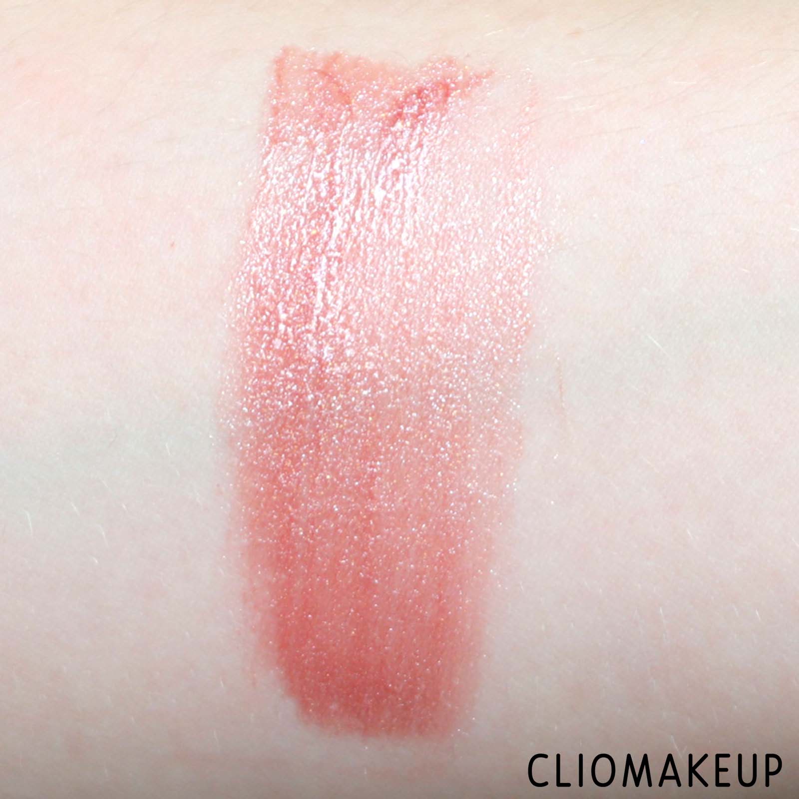 cliomakeup-recensione-gloss-nyx-lingerie-glitter-pailettes-8