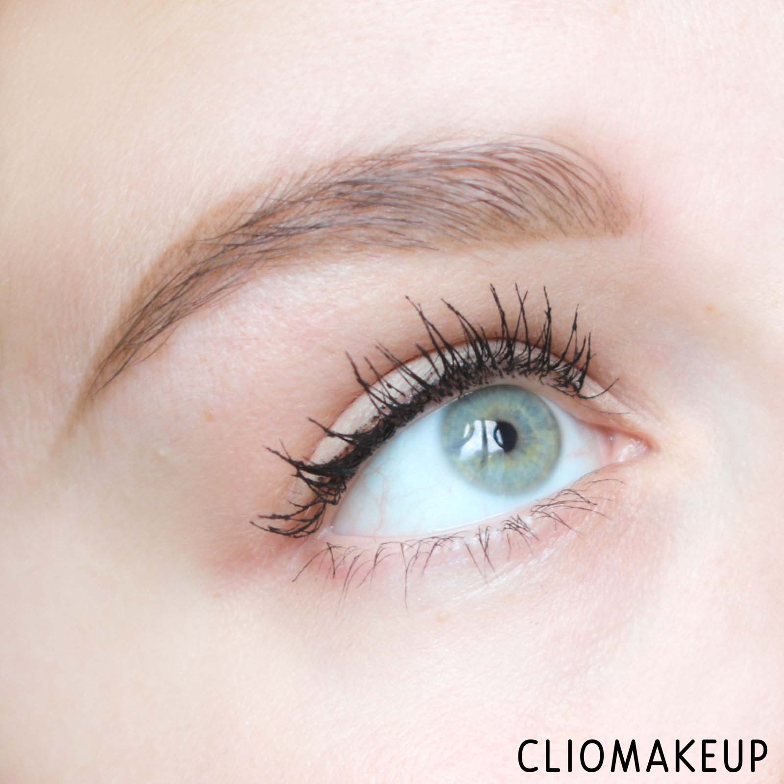 cliomakeup-recensione-mascara-nyx-worth-the-hype-waterproof-mascara-11