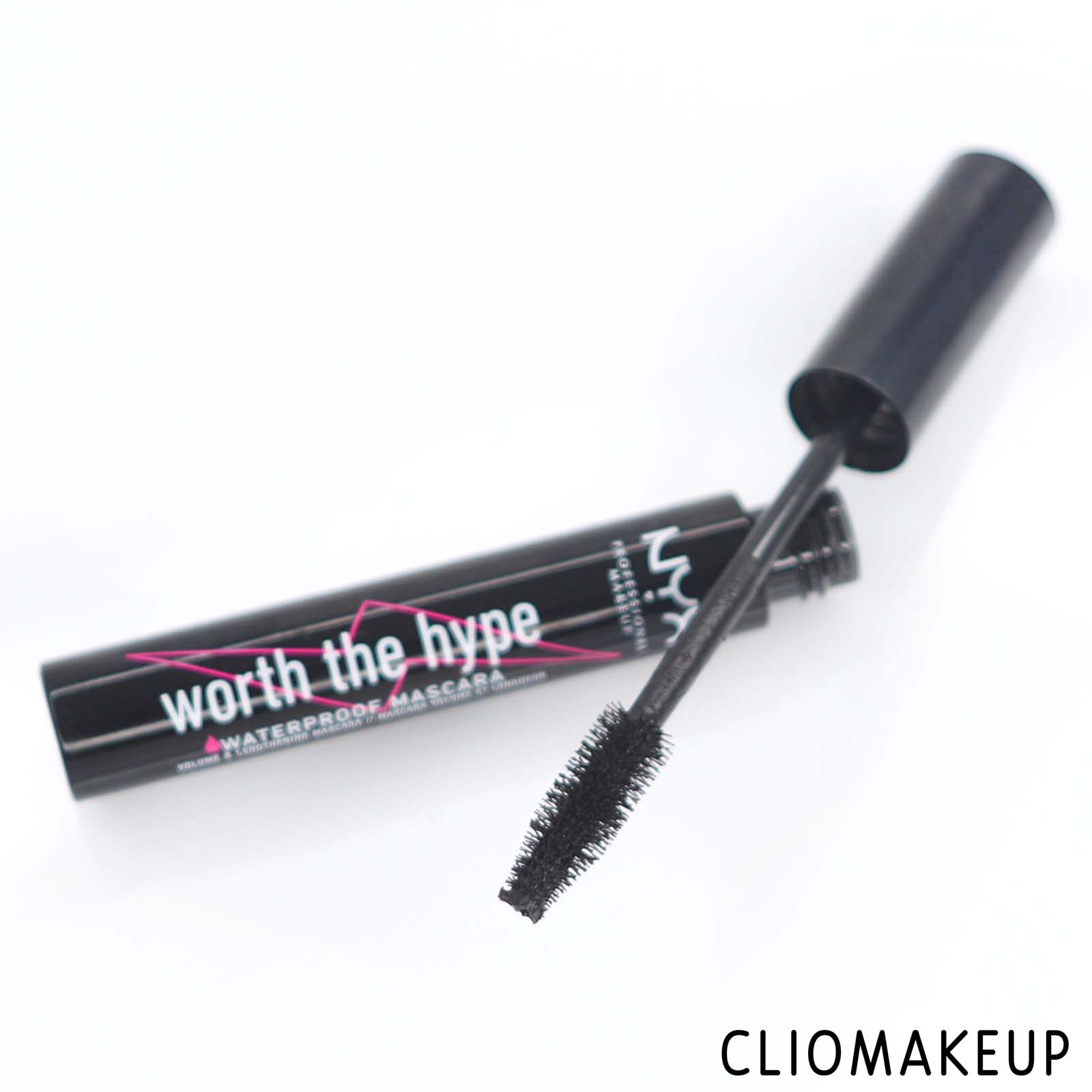 cliomakeup-recensione-mascara-nyx-worth-the-hype-waterproof-mascara-4