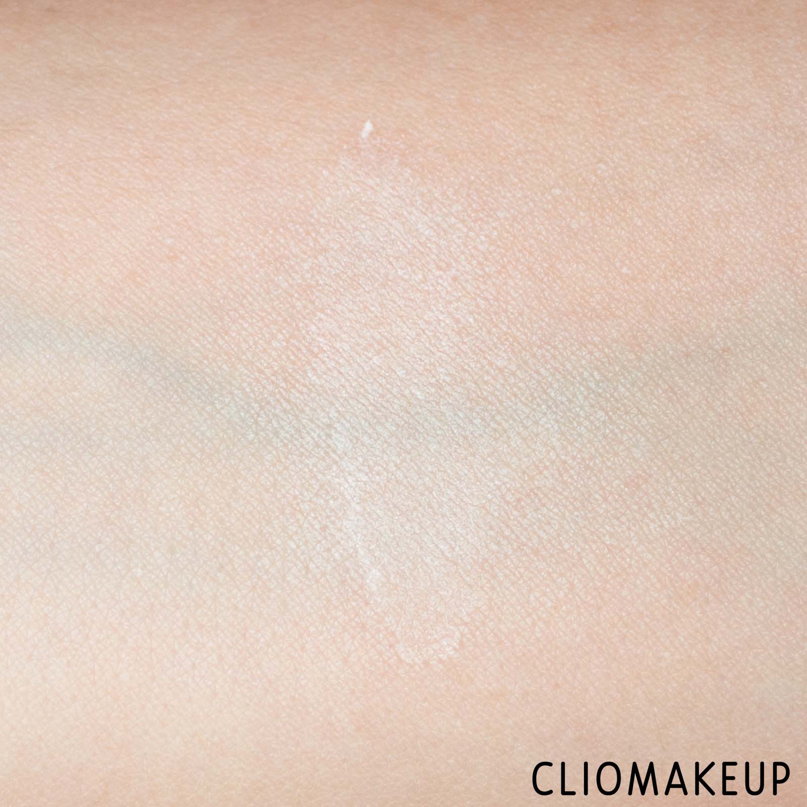 cliomakeup-recensione-primer-occhi-fenty-beauty-pro-filt'r-amplifying-eye-primer-8