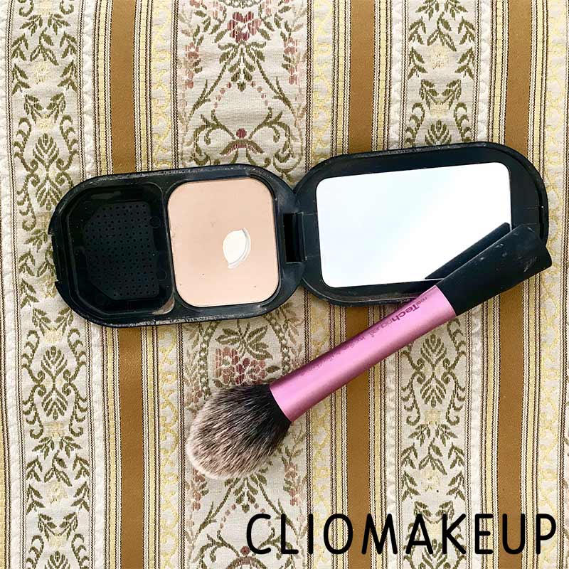 cliomakeup-beauty-tool-team-pennello-blush-real-tecnique