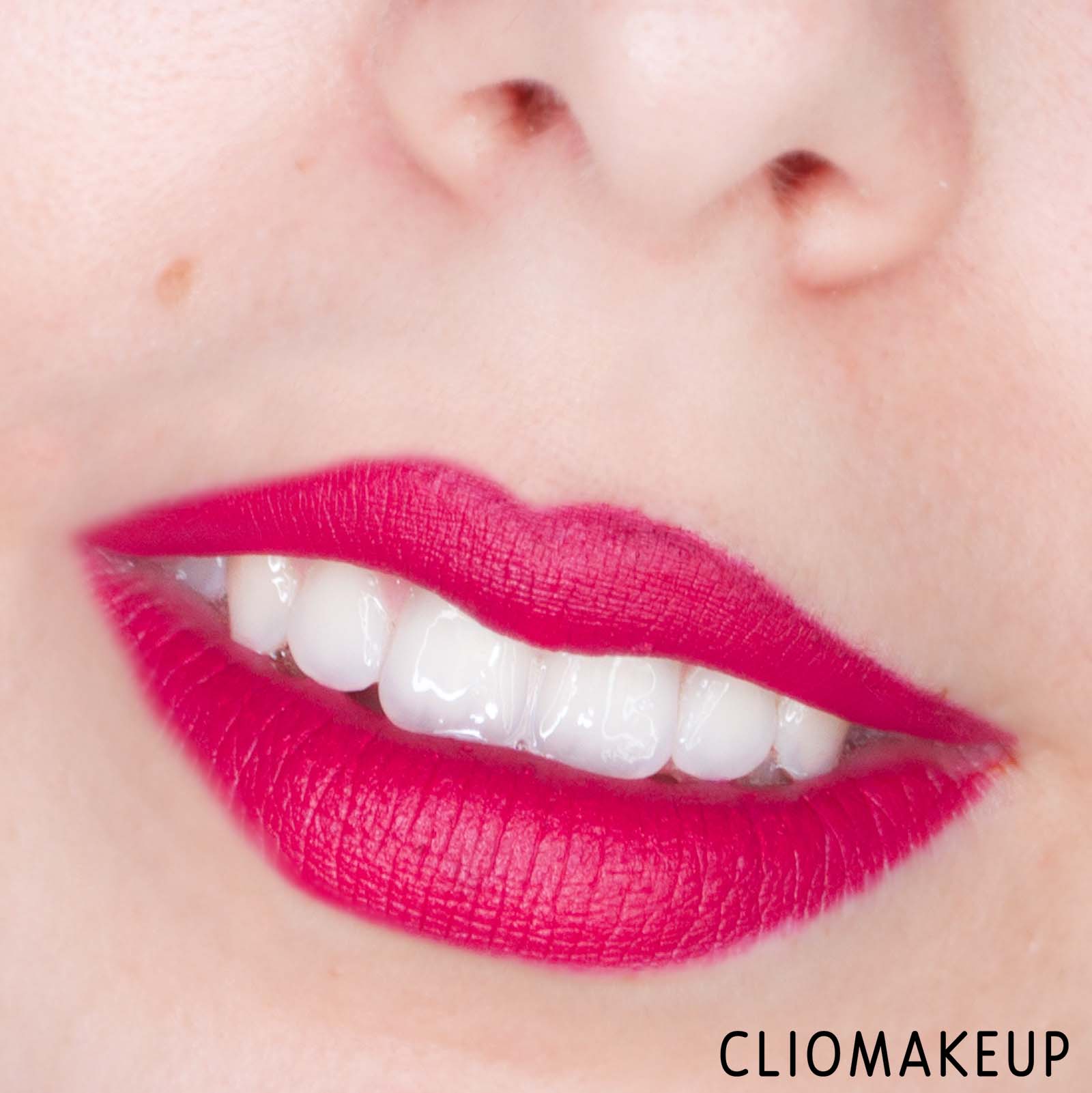 cliomakeup-recensione-Kit-Labbra-Mac-Lip-Duo-All-Fired-Up-13