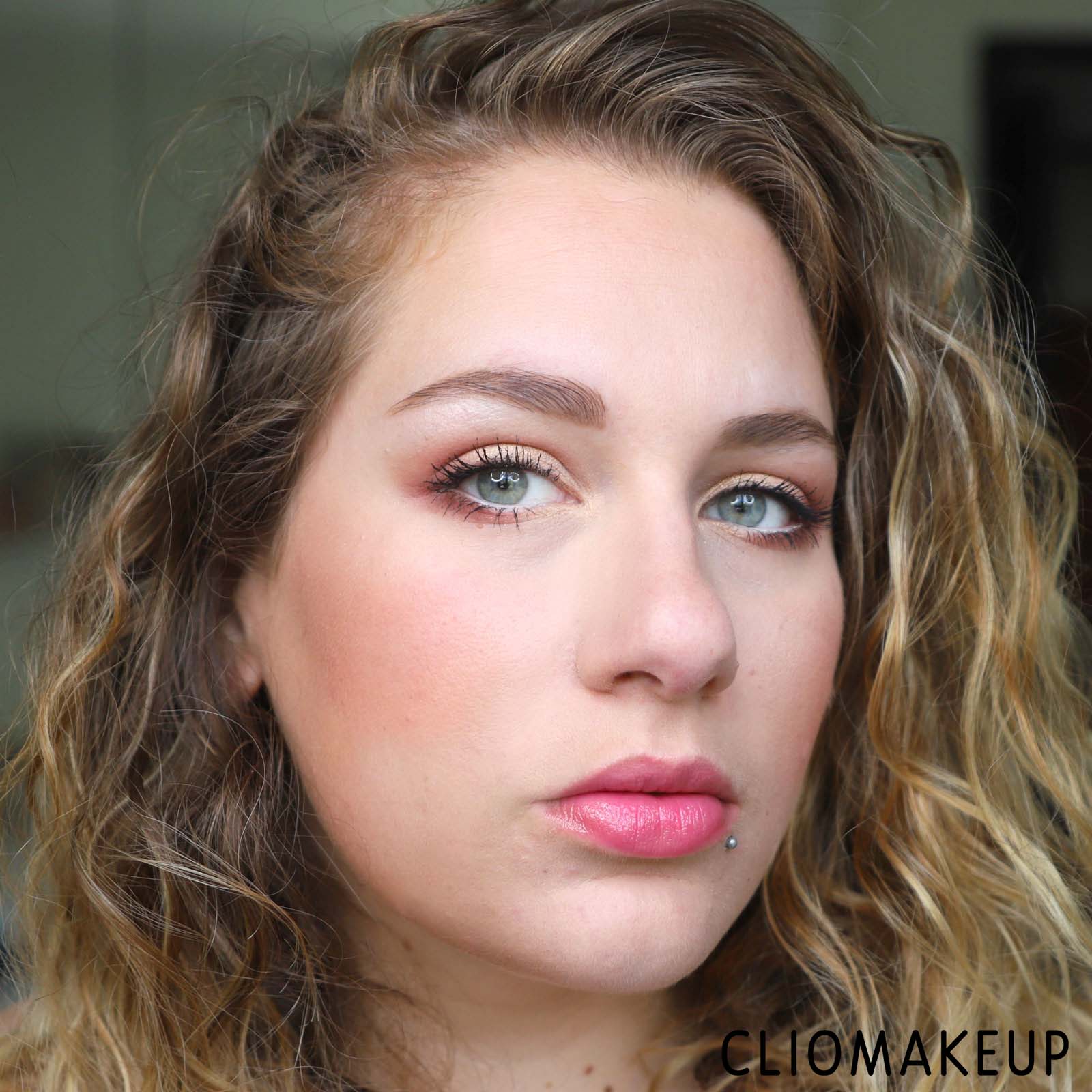 cliomakeup-recensione-balsamo-labbra-dior-lip-glow-15