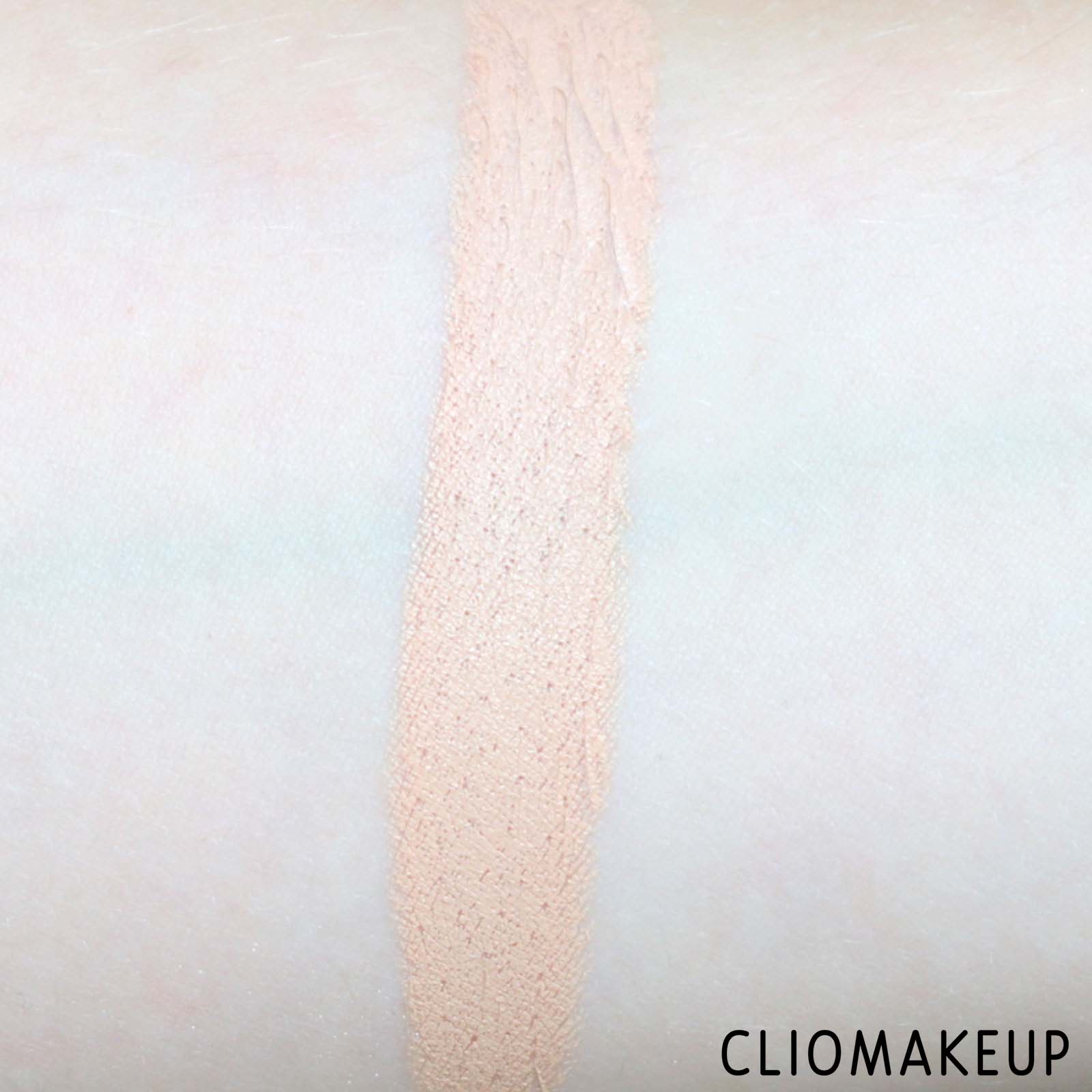 cliomakeup-recensione-correttore-wycon-stick-concealer-6