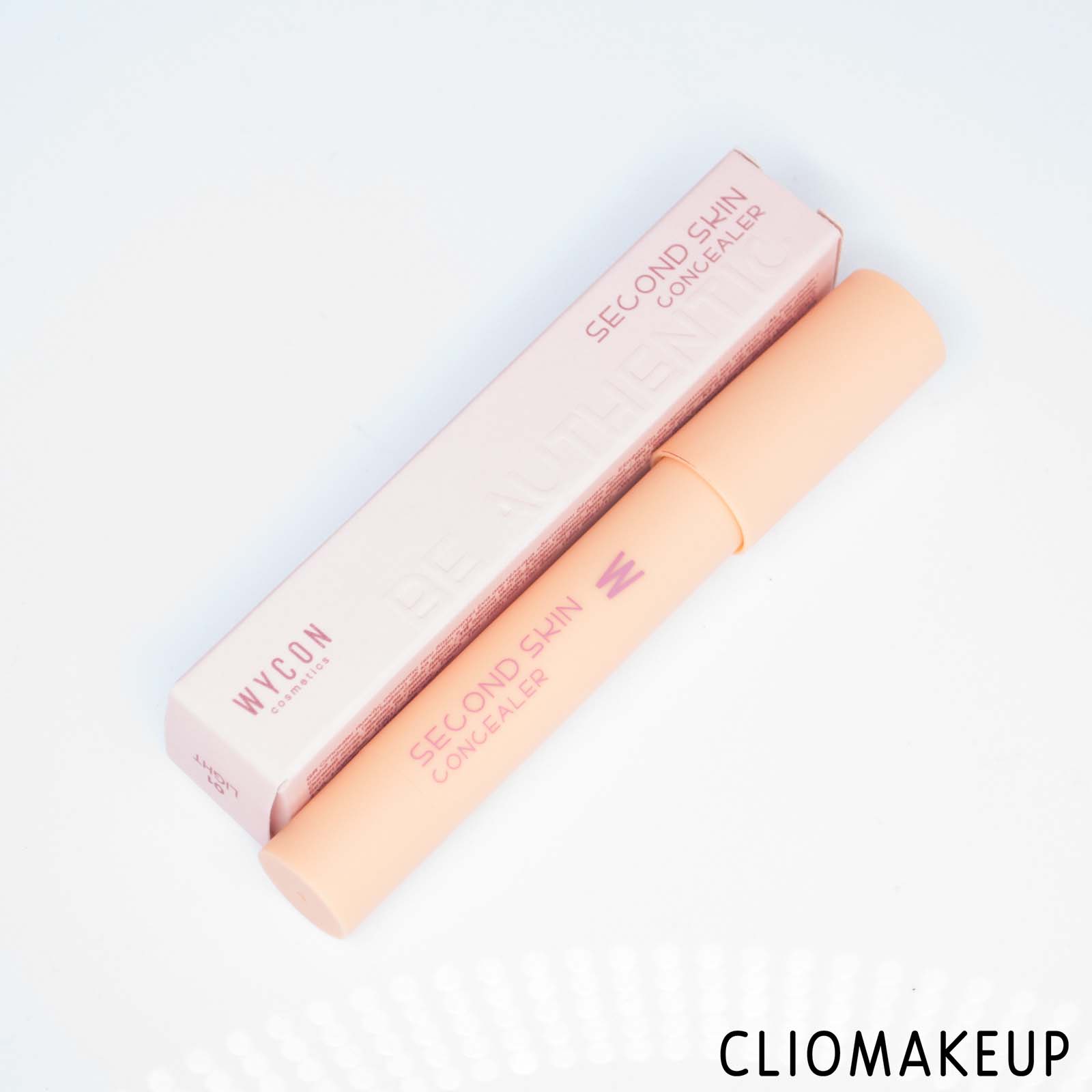 cliomakeup-recensione-correttore-wycon-second-skin-concealer-4