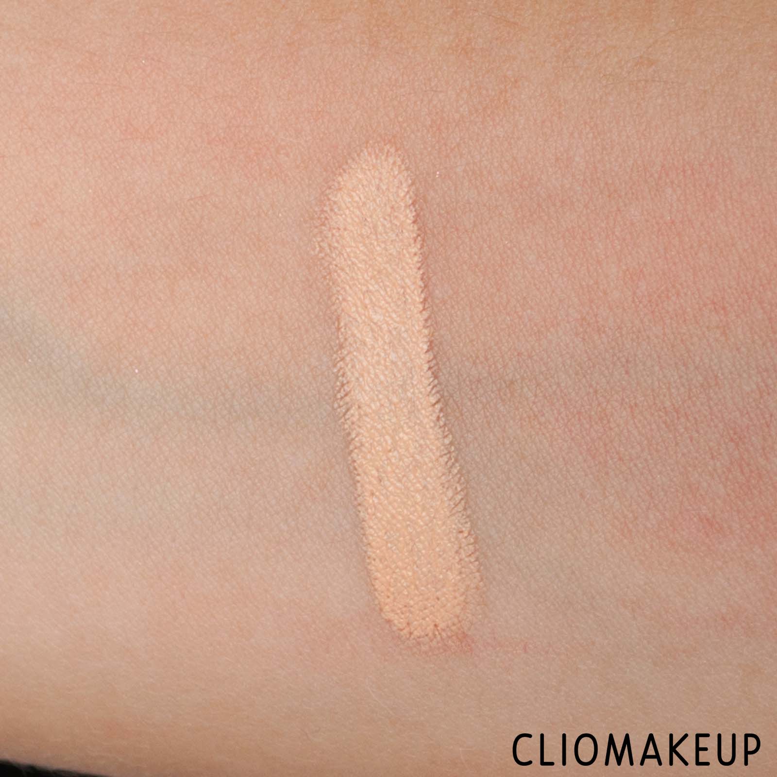 cliomakeup-recensione-correttore-wycon-second-skin-concealer-6