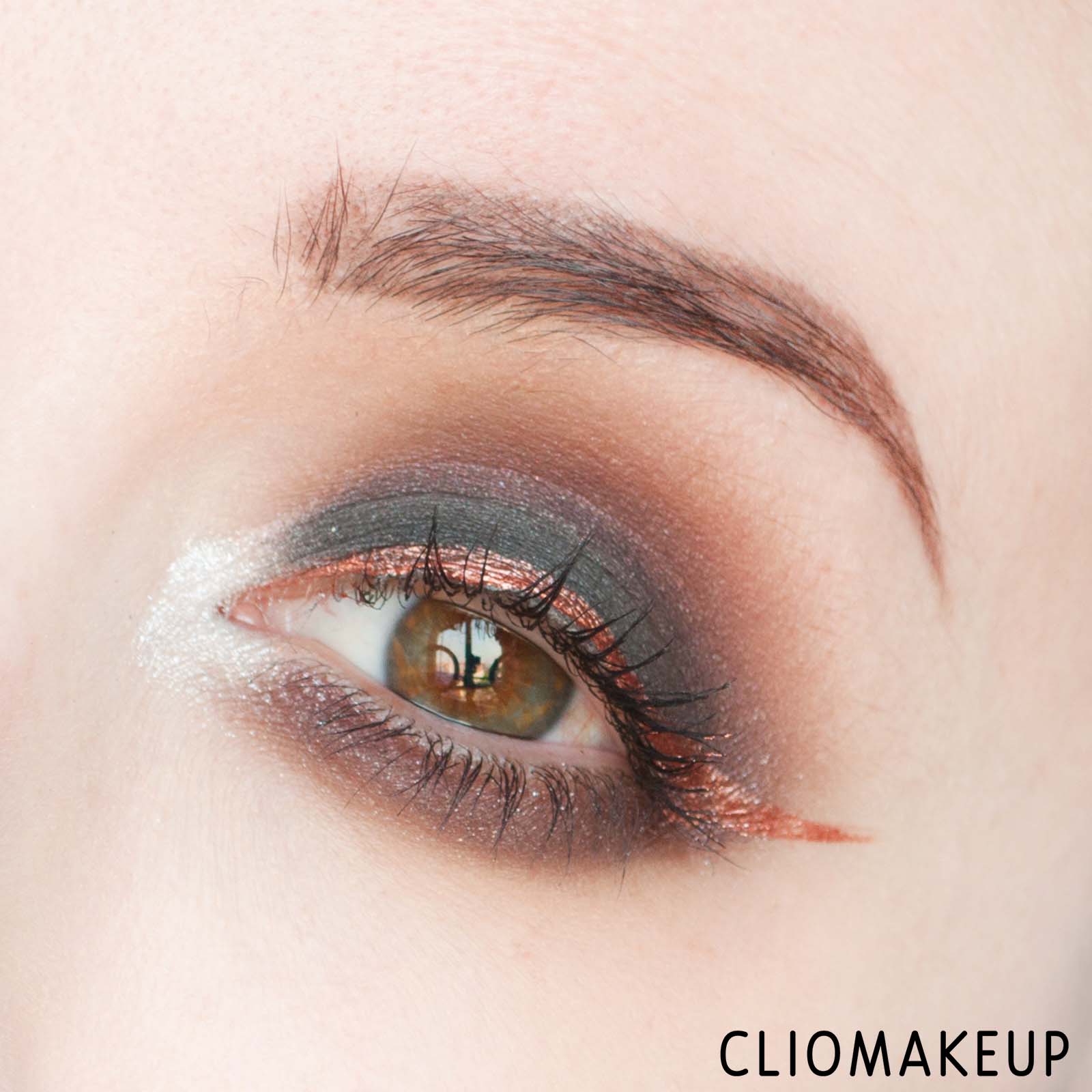 cliomakeup-recensione-eyeliner-essence-melted-chrome-eyeliner-10