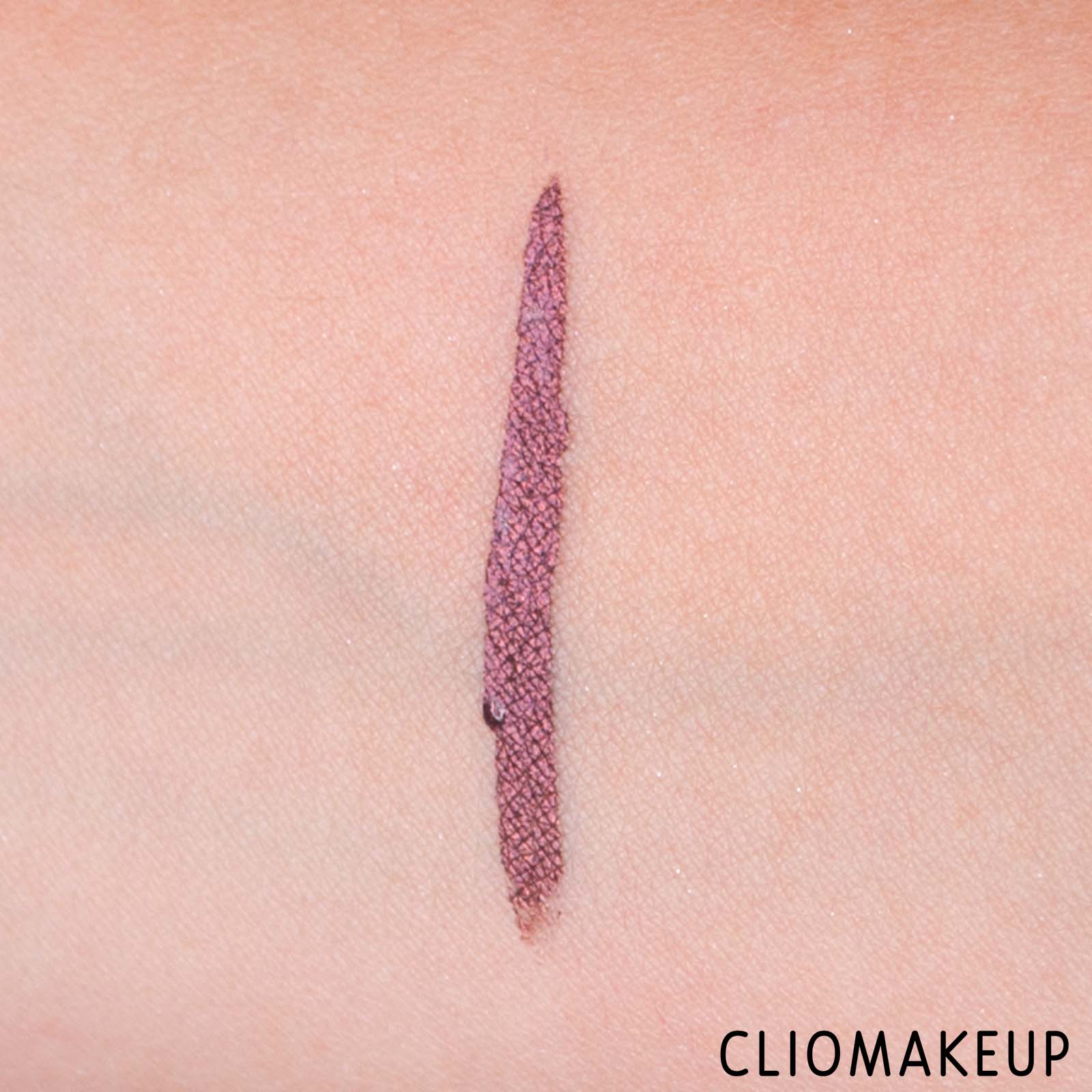 cliomakeup-recensione-eyeliner-essence-melted-chrome-eyeliner-9