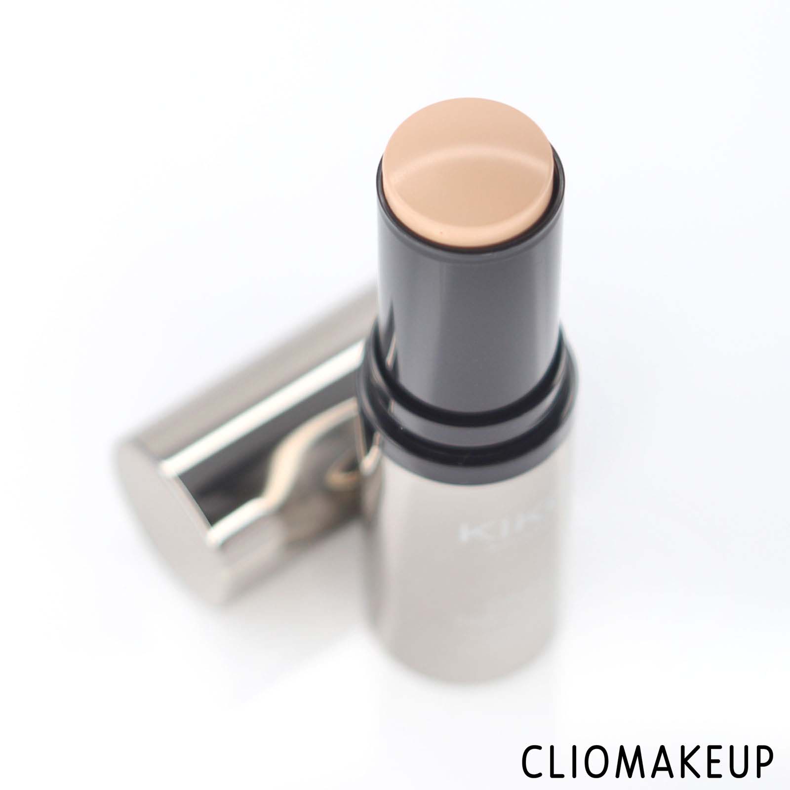 cliomakeup-recensione-fondotinta-kiko-dark-treasure-foundation-and-concealer-5