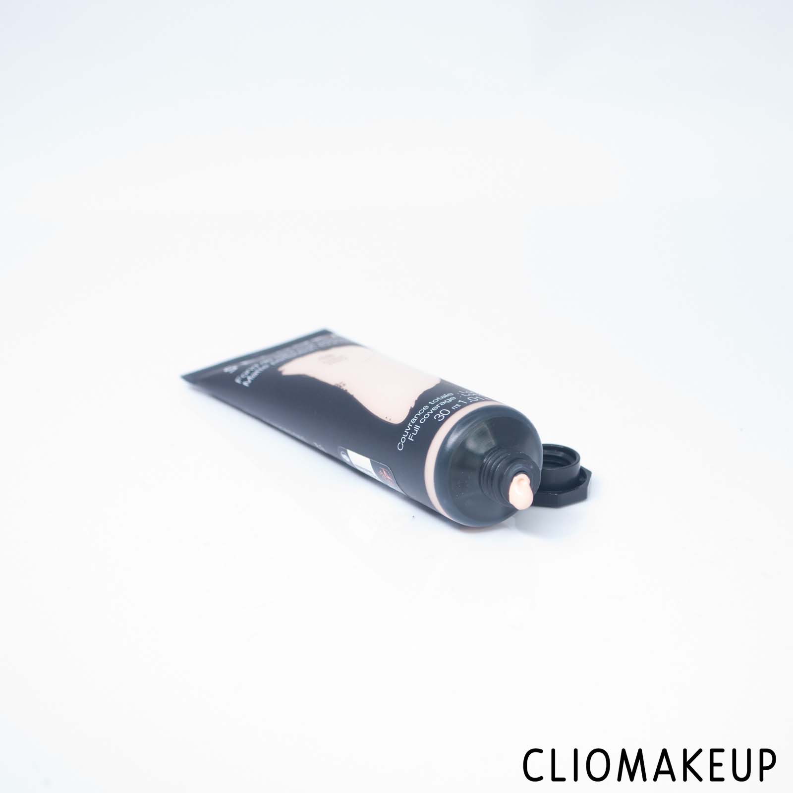 cliomakeup-recensione-fondotinta-sephora-fondotinta-matt-perfezionatore-5