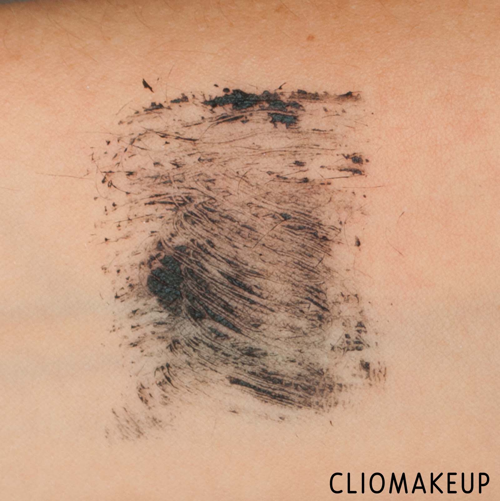 cliomakeup-recensione-mascara-nars-climax-dramatic-volumizing-mascara-6