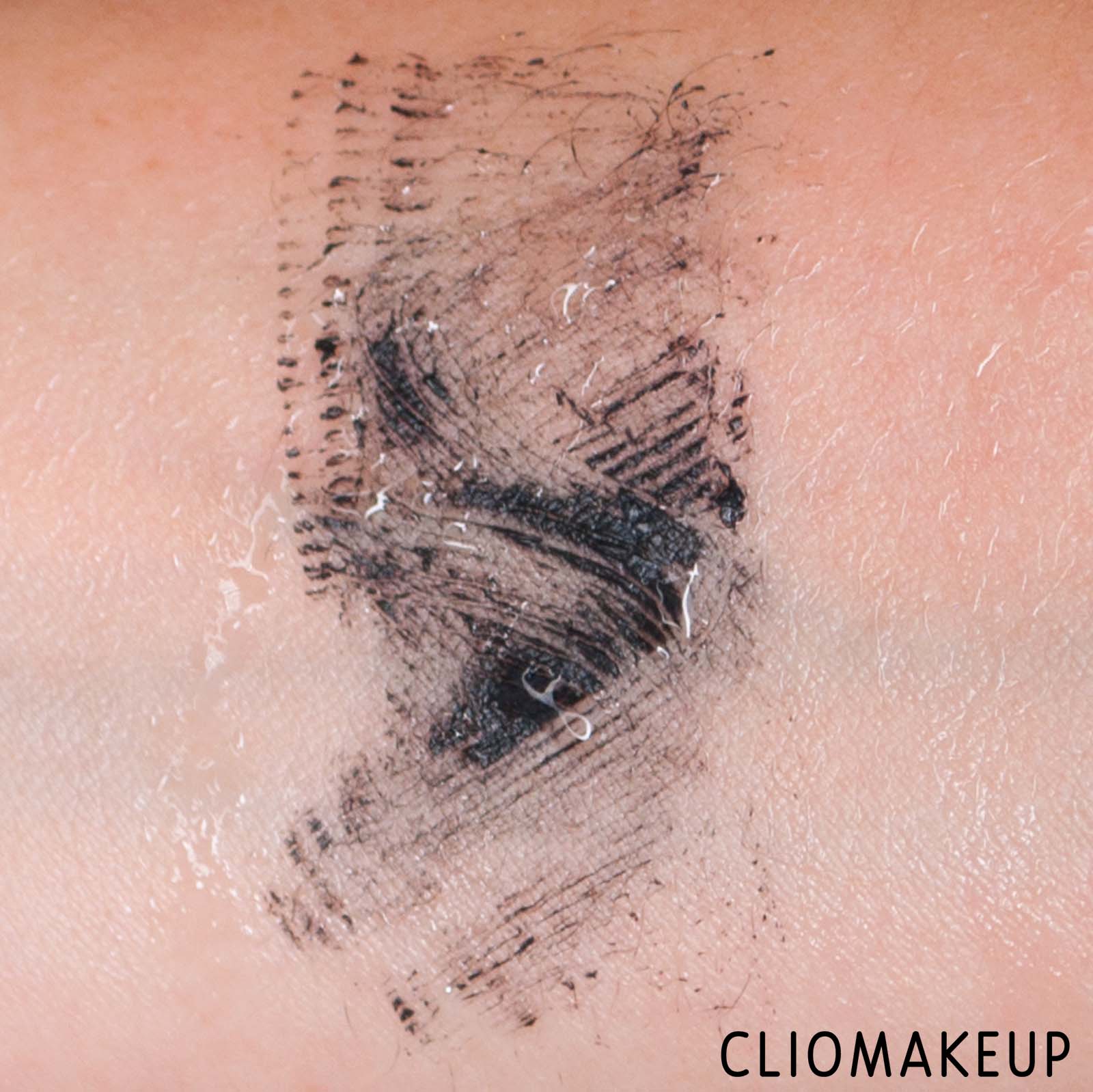 cliomakeup-recensione-mascara-wycon-fatal-glance-real-waterproof-mascara-8