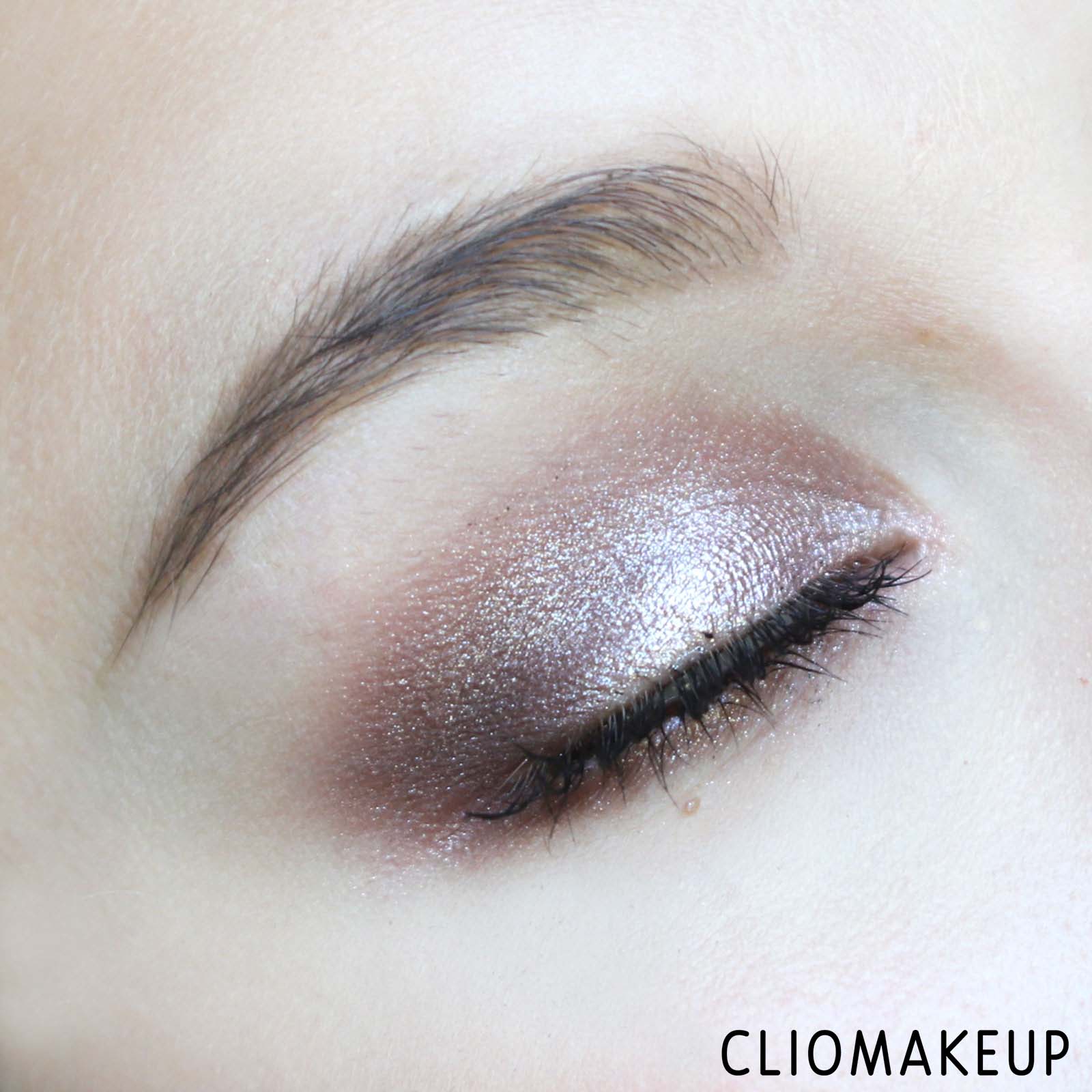 cliomakeup-recensione-ombretti-essence-melted-chrome-eyeshadow-14