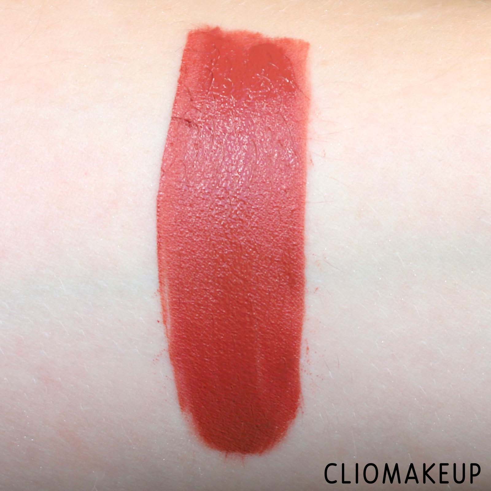 cliomakeup-recensione-rossetti-liquidi-kiko-dark-treasure-matte-liquid-lip-colour-7