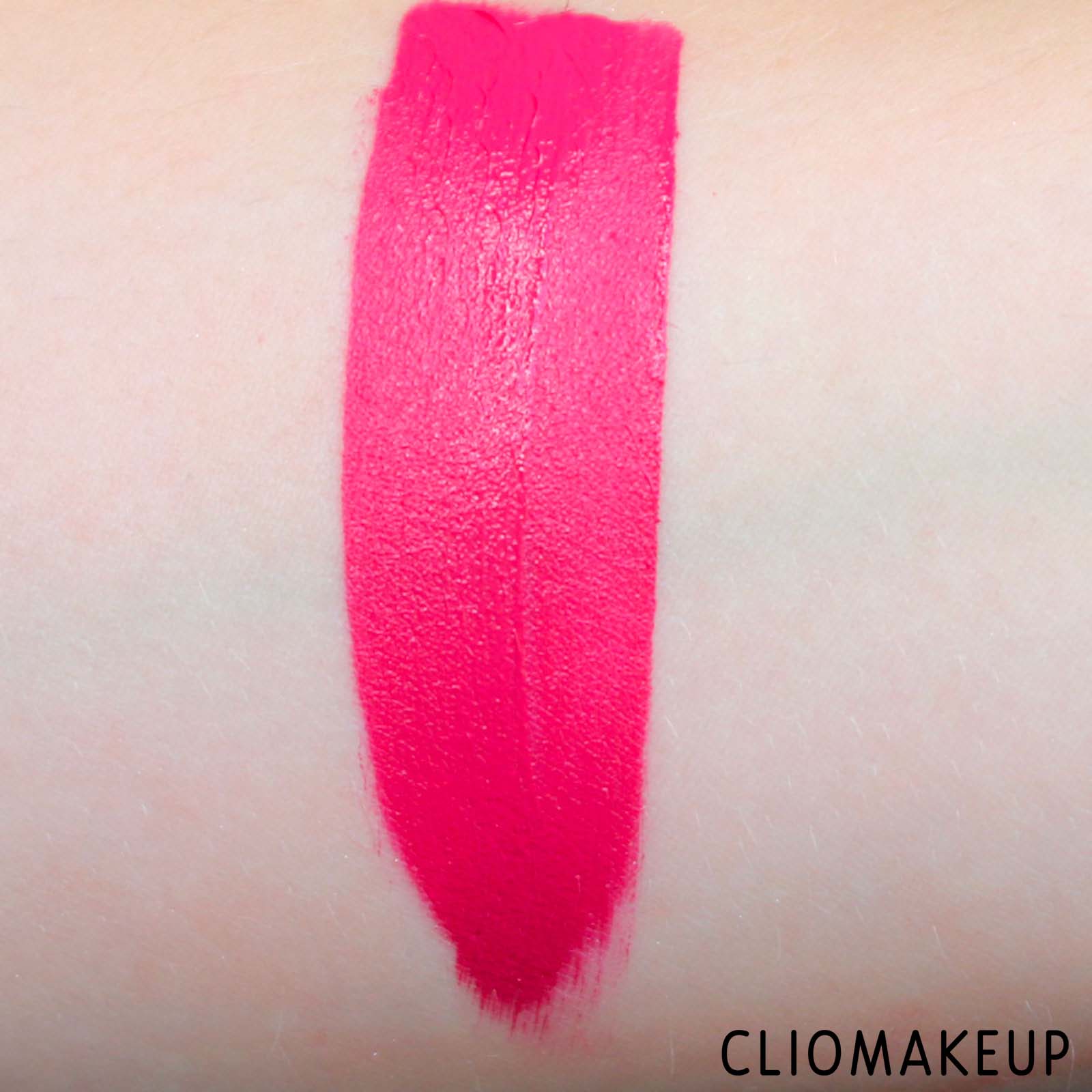 cliomakeup-recensione-rossetti-liquidi-kiko-dark-treasure-matte-liquid-lip-colour-9