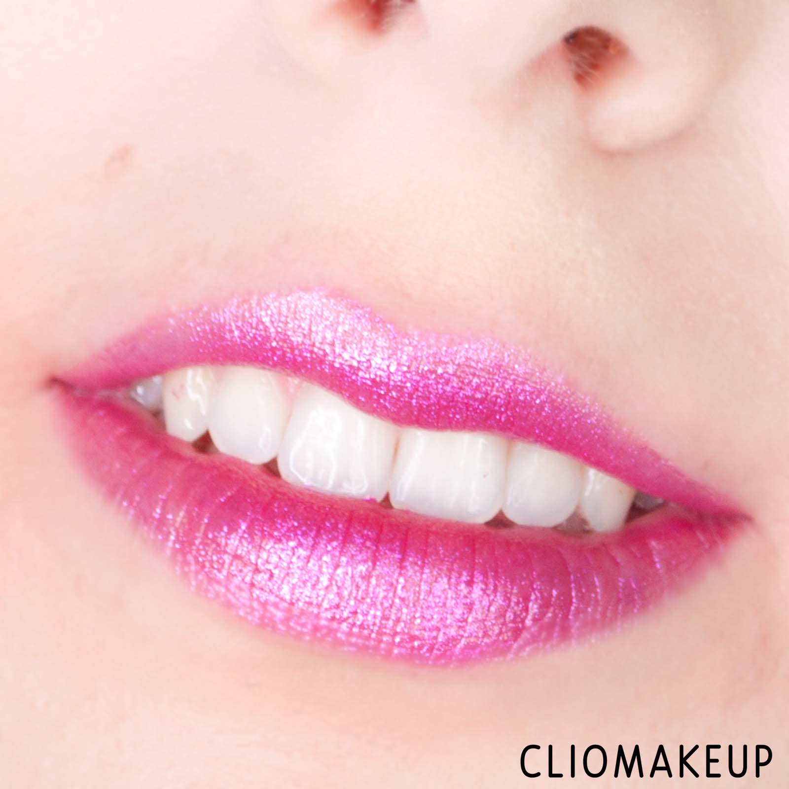 cliomakeup-recensione-rossetti-urban-decay-vice-lipstick-metallized-15