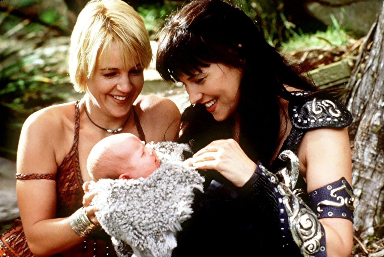 cliomakeup-gravidanze-protagoniste-serie-tv-4-xena-olympia