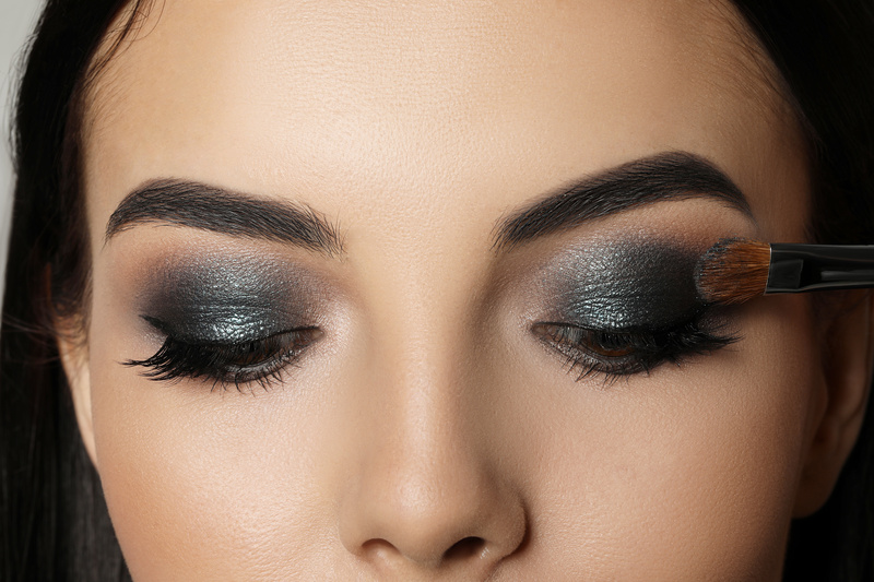 cliomakeup-come-fare-smokey-eyes-ombretto