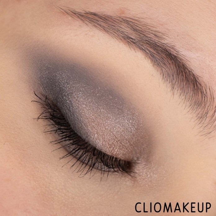 cliomakeup-palette-nabla-side-by-side-swatch