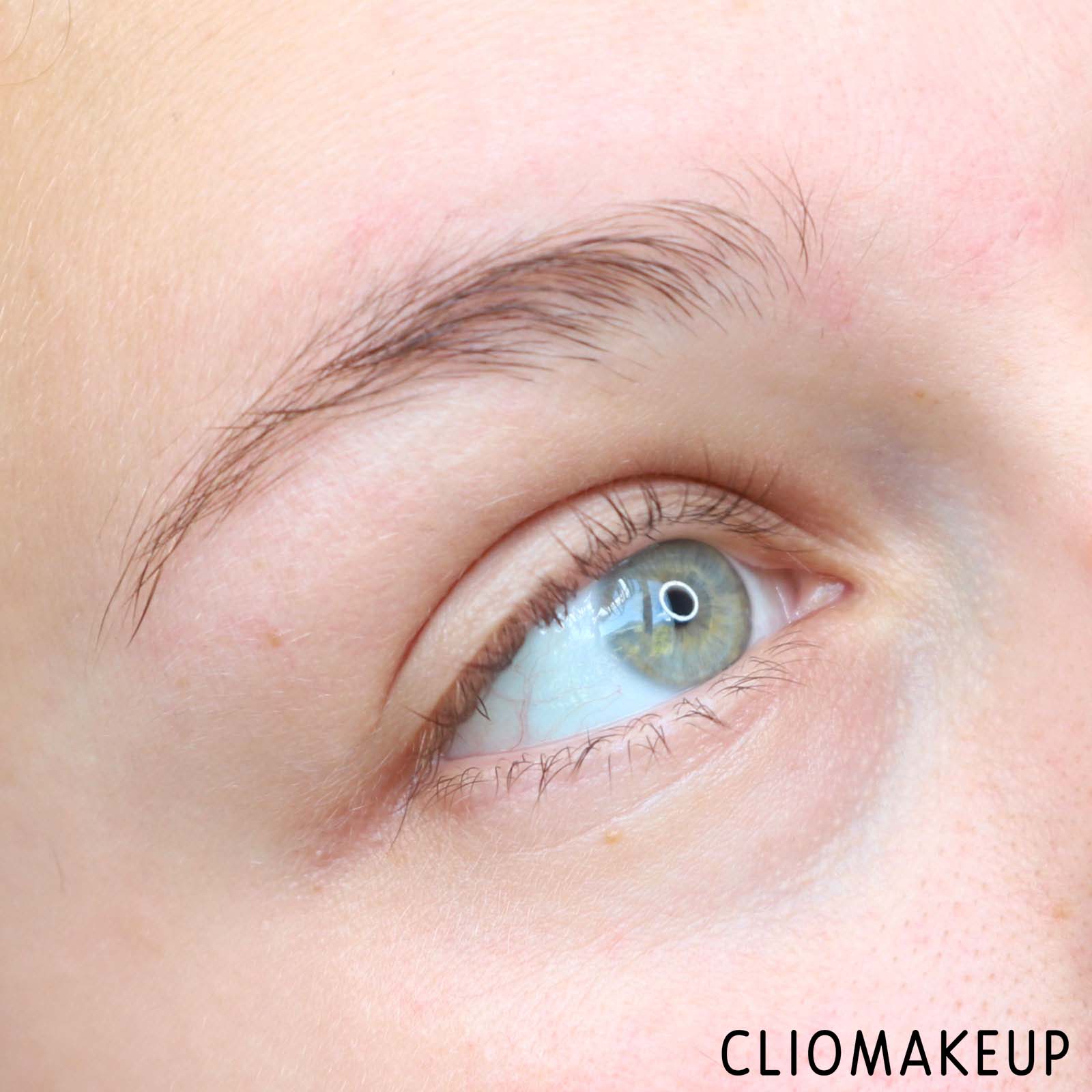 cliomakeup-recensione-correttore-charlotte-tilbury-magic-concealer-11