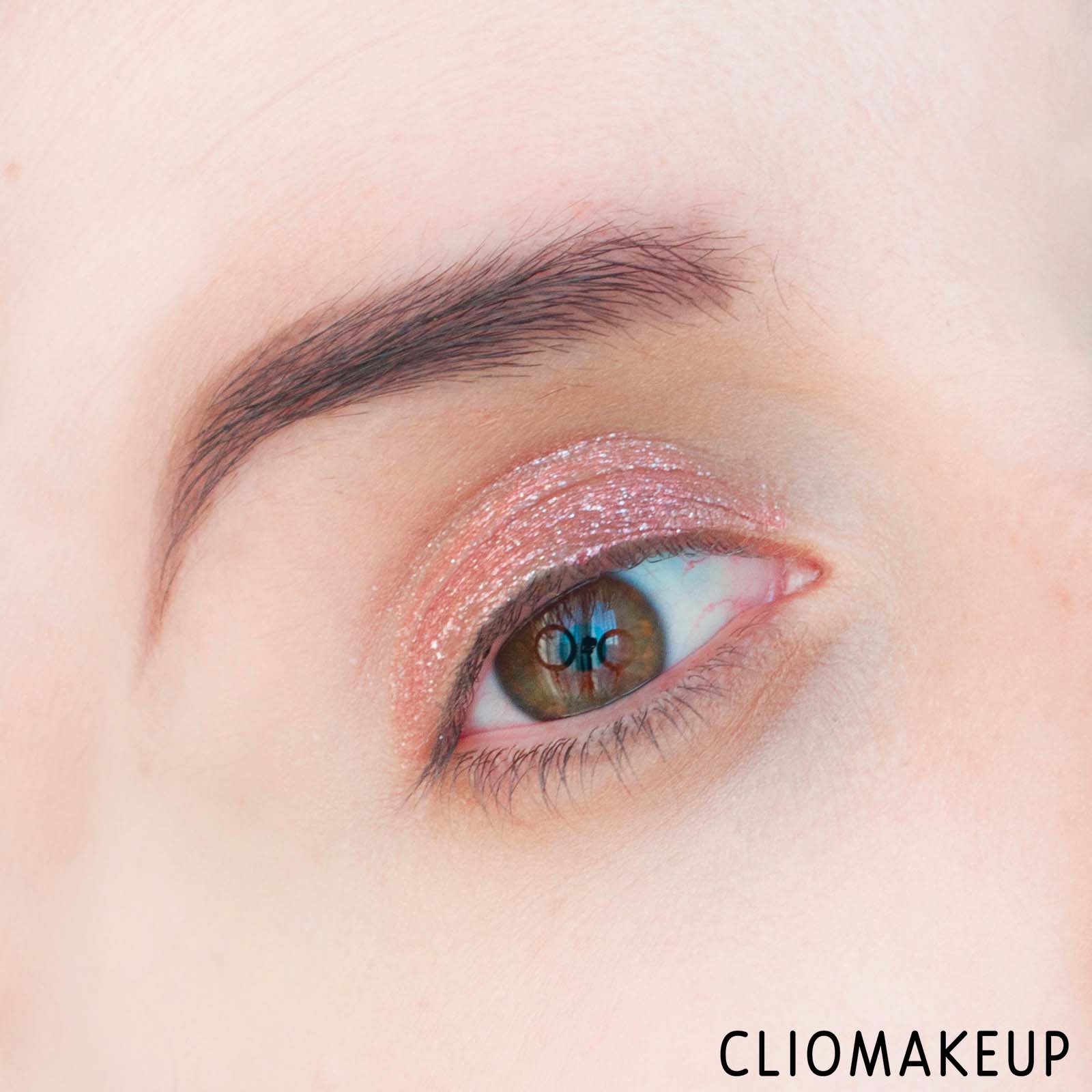 cliomakeup-recensione-ombretti-liquidi-nyx-glitter-goals-liquid-eyeshadow-10