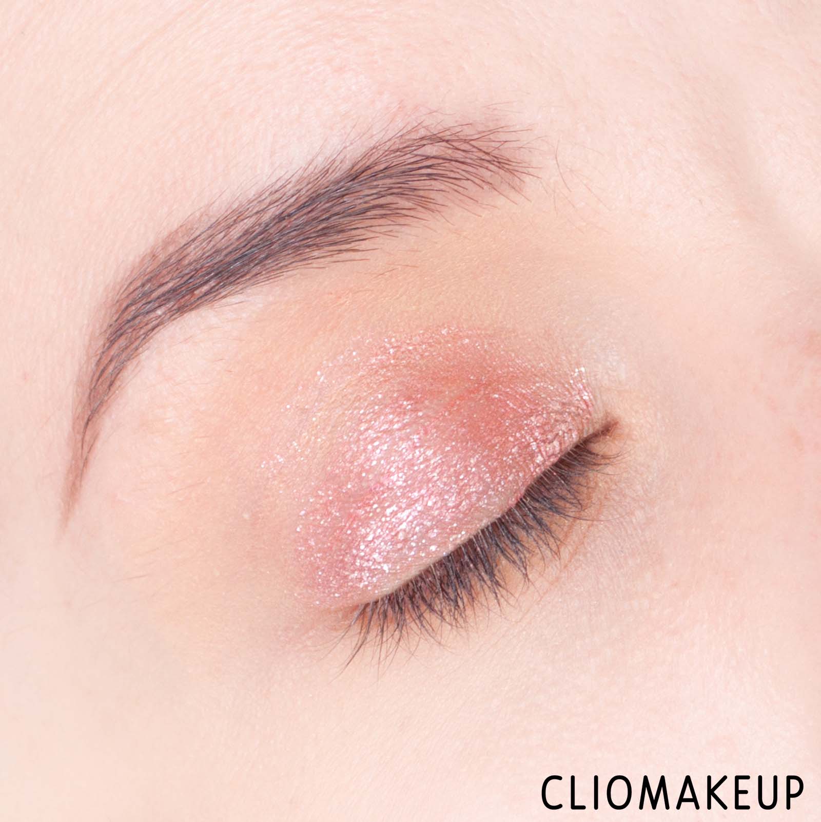 cliomakeup-recensione-ombretti-liquidi-nyx-glitter-goals-liquid-eyeshadow-12