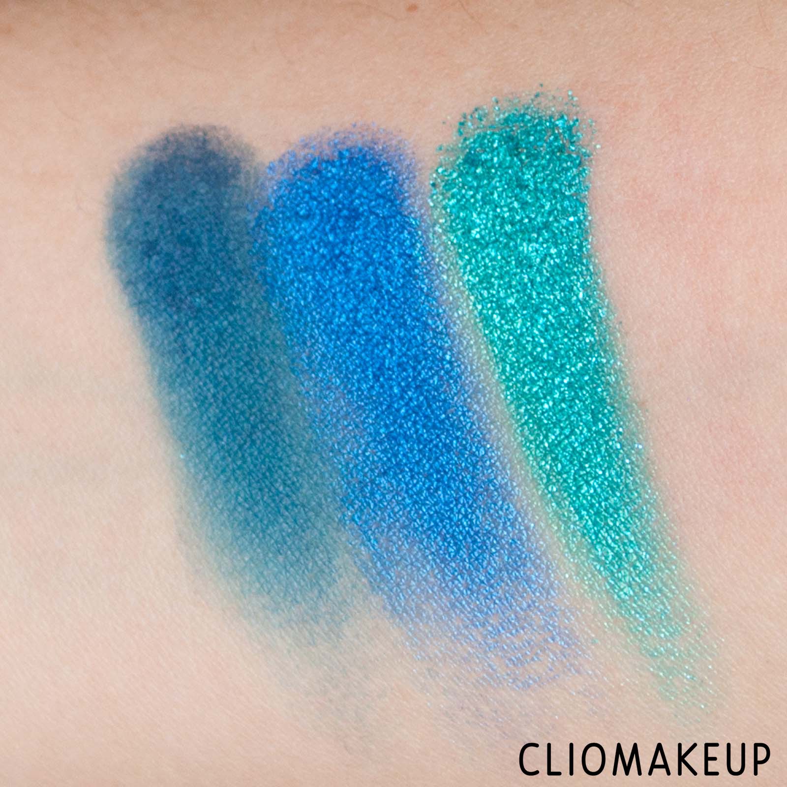 cliomakeup-recensione-palette-huda-beauty-sapphire-obsessions-palette-6