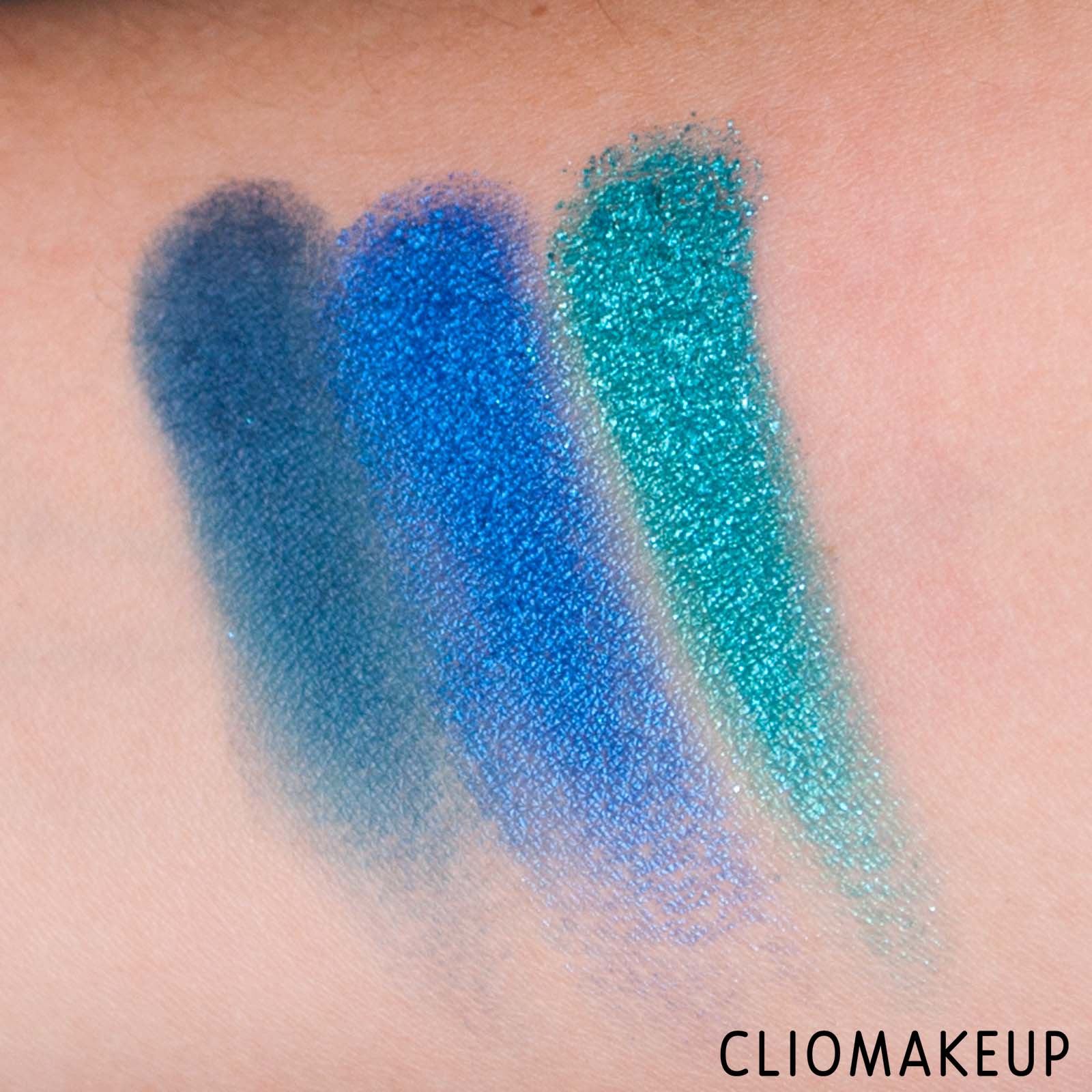 cliomakeup-recensione-palette-huda-beauty-sapphire-obsessions-palette-7