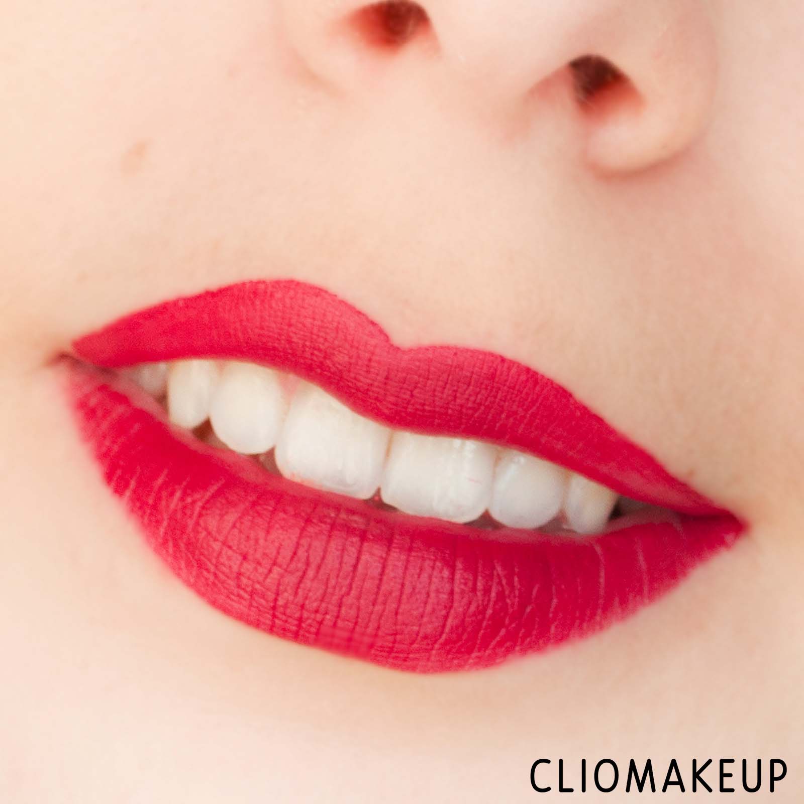 cliomakeup-recensione-rossetti-rimmel-stay-satin-liquid-lip-colour-12