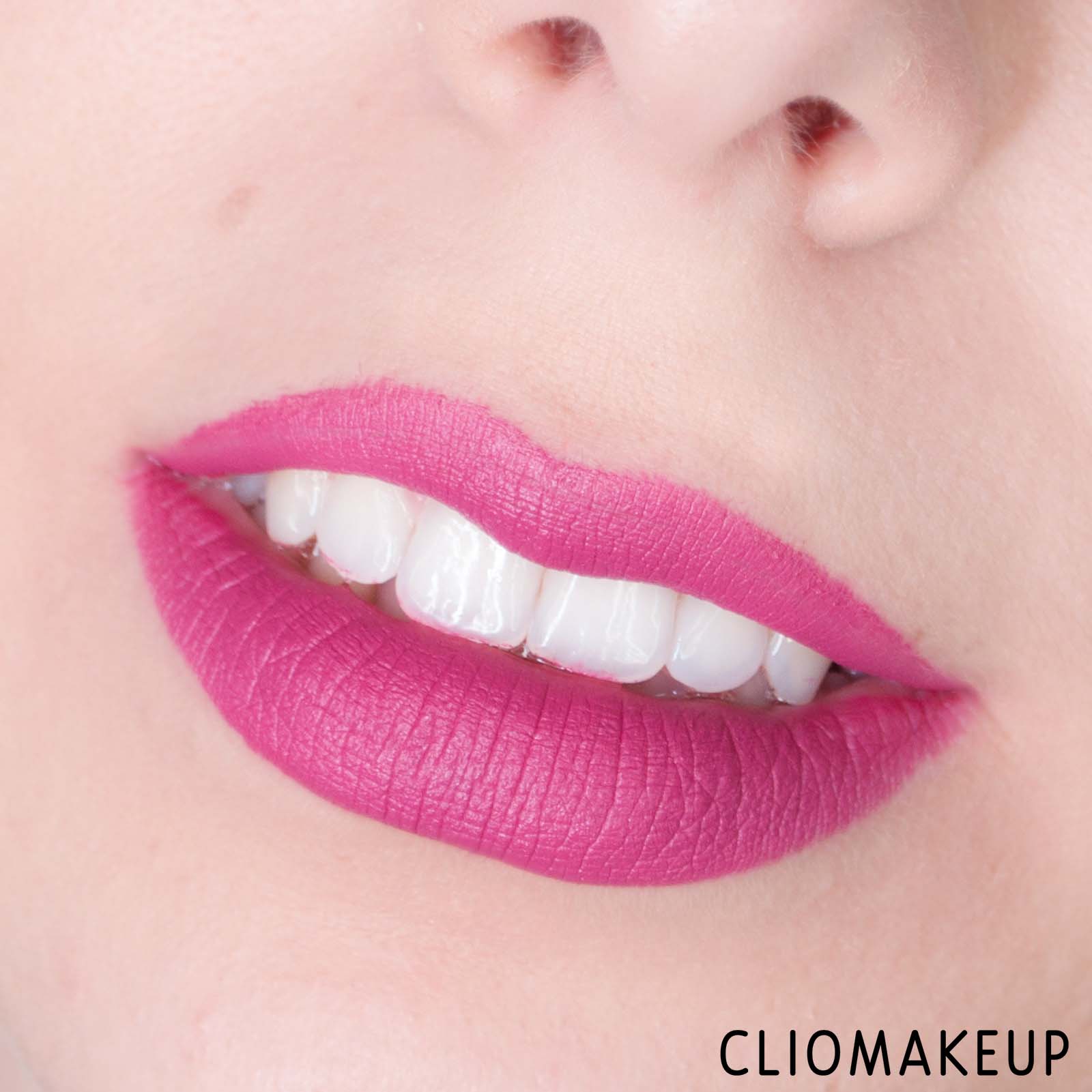 cliomakeup-recensione-rossetto-ysl-the-slim-leather-matte-lipstick-11