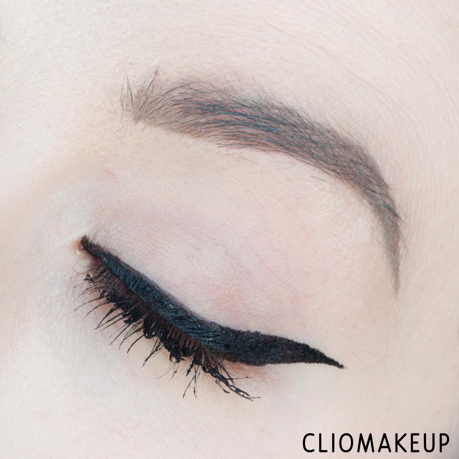 cliomakeup-recensione-eyeliner-deborah-fineliner-eyeliner-punta-precisione-15