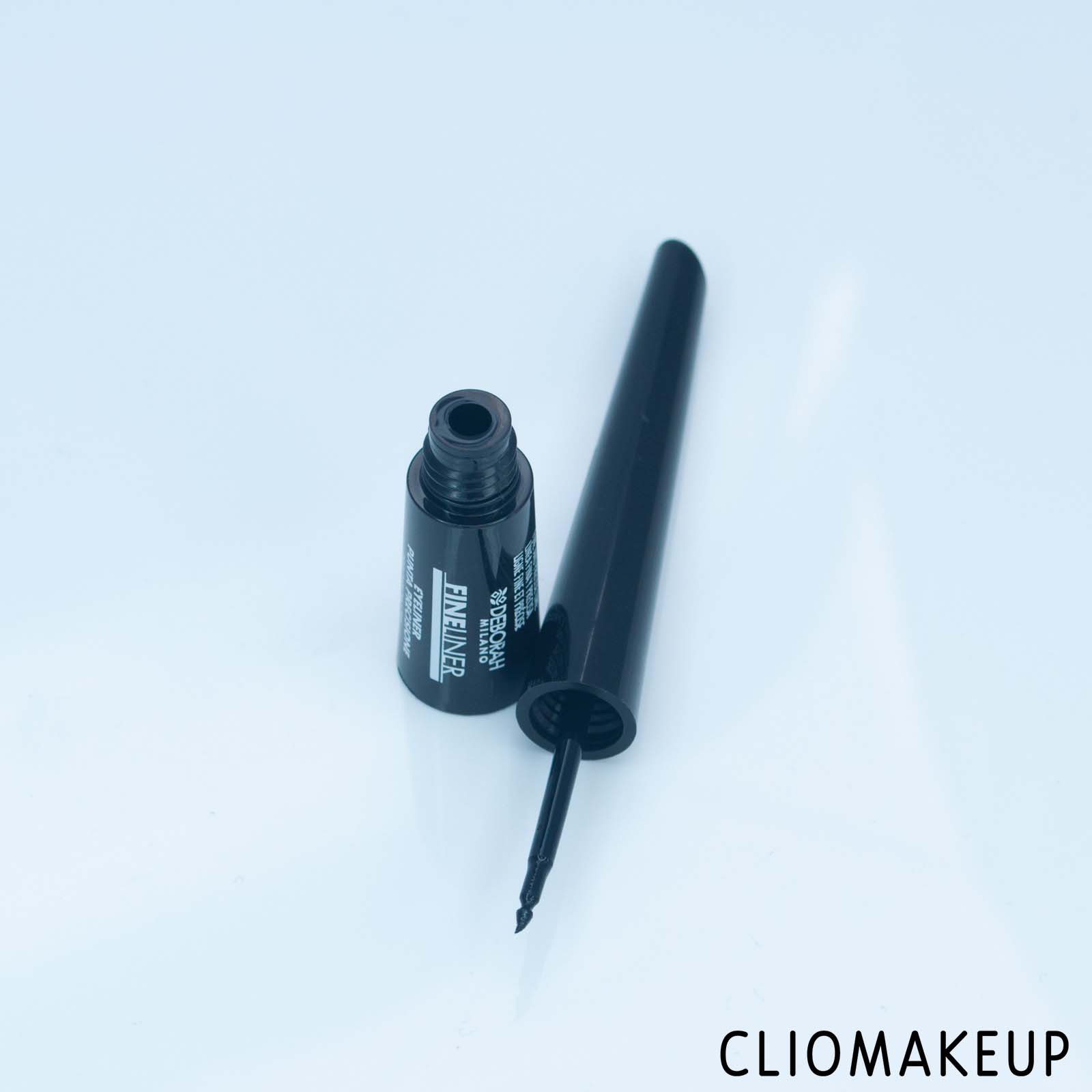 cliomakeup-recensione-eyeliner-deborah-fineliner-eyeliner-punta-precisione-4