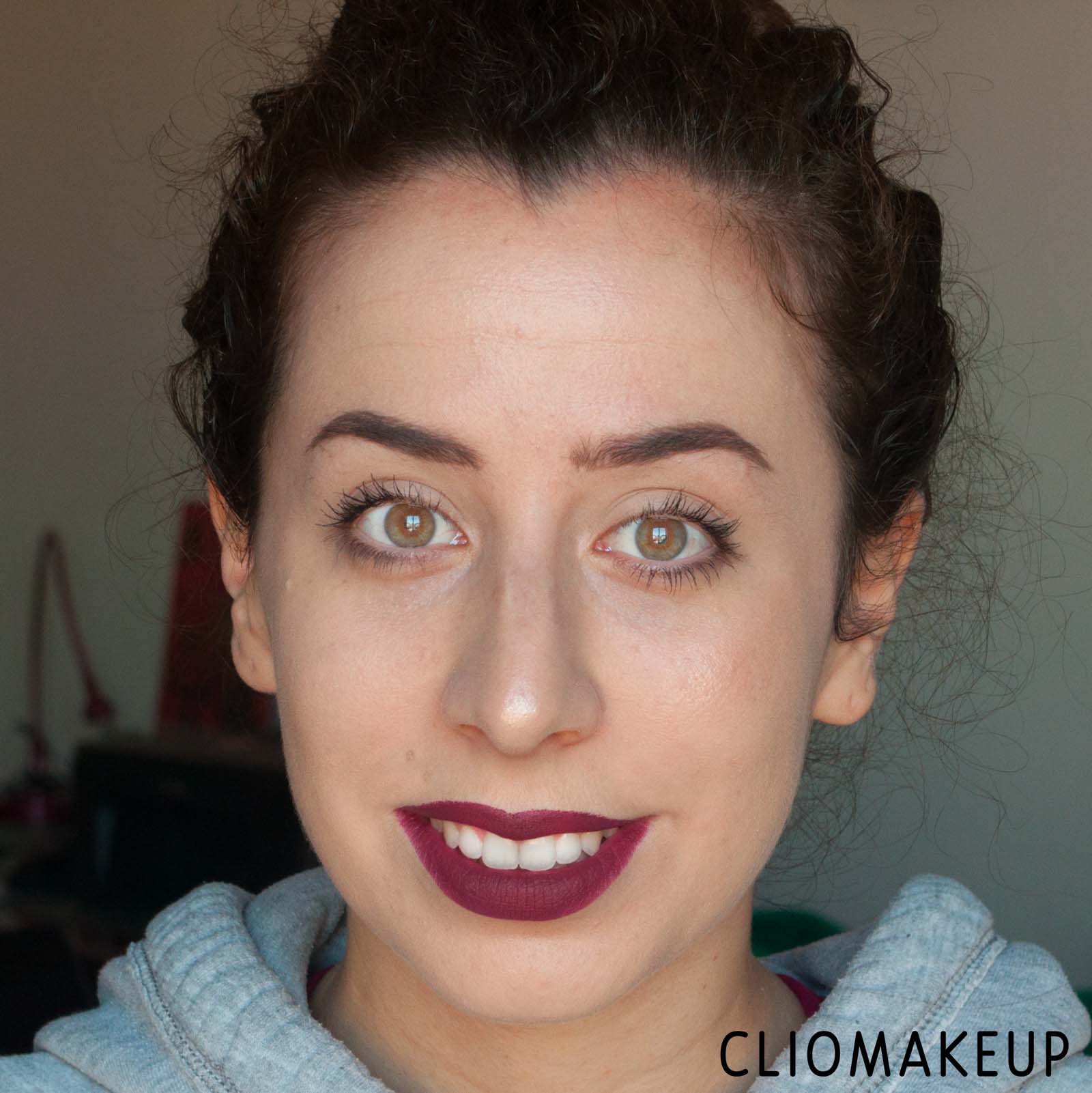 cliomakeup-recensione-rossetti-kiko-sparkling-holiday-matte-lipstick-14