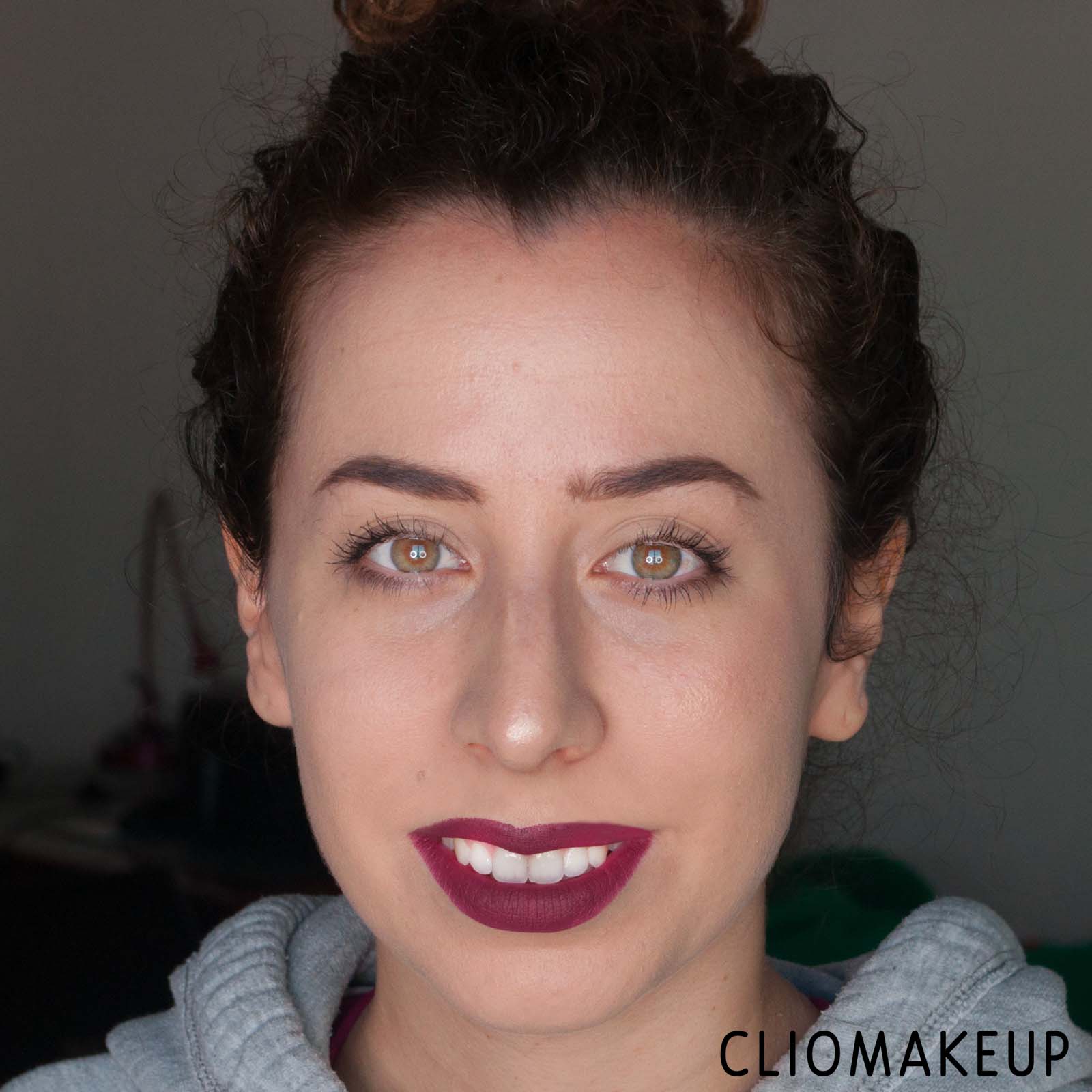 cliomakeup-recensione-rossetti-kiko-sparkling-holiday-matte-lipstick-15