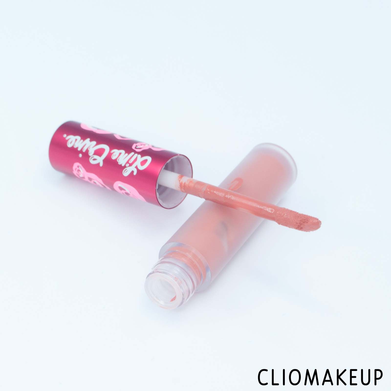 cliomakeup-recensione-rossetto-lime-crime-velvetines-liquid-matte-lipstick-5