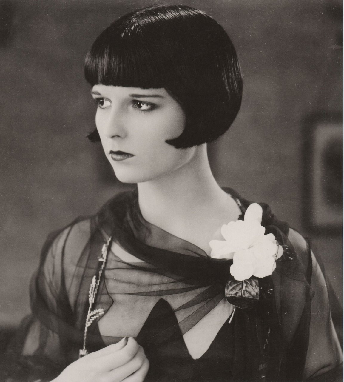 cliomakeup-storia-caschetto-4-louise-brooks