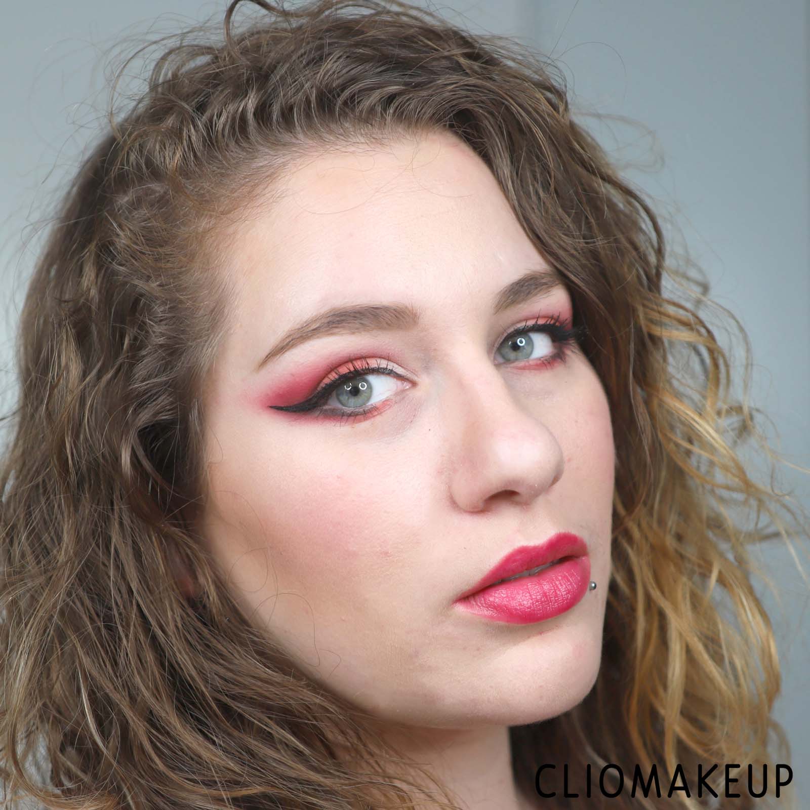 cliomakeup-recensione-balsamo-labbra-ysl-rouge-volupte-plump-in-colour-15