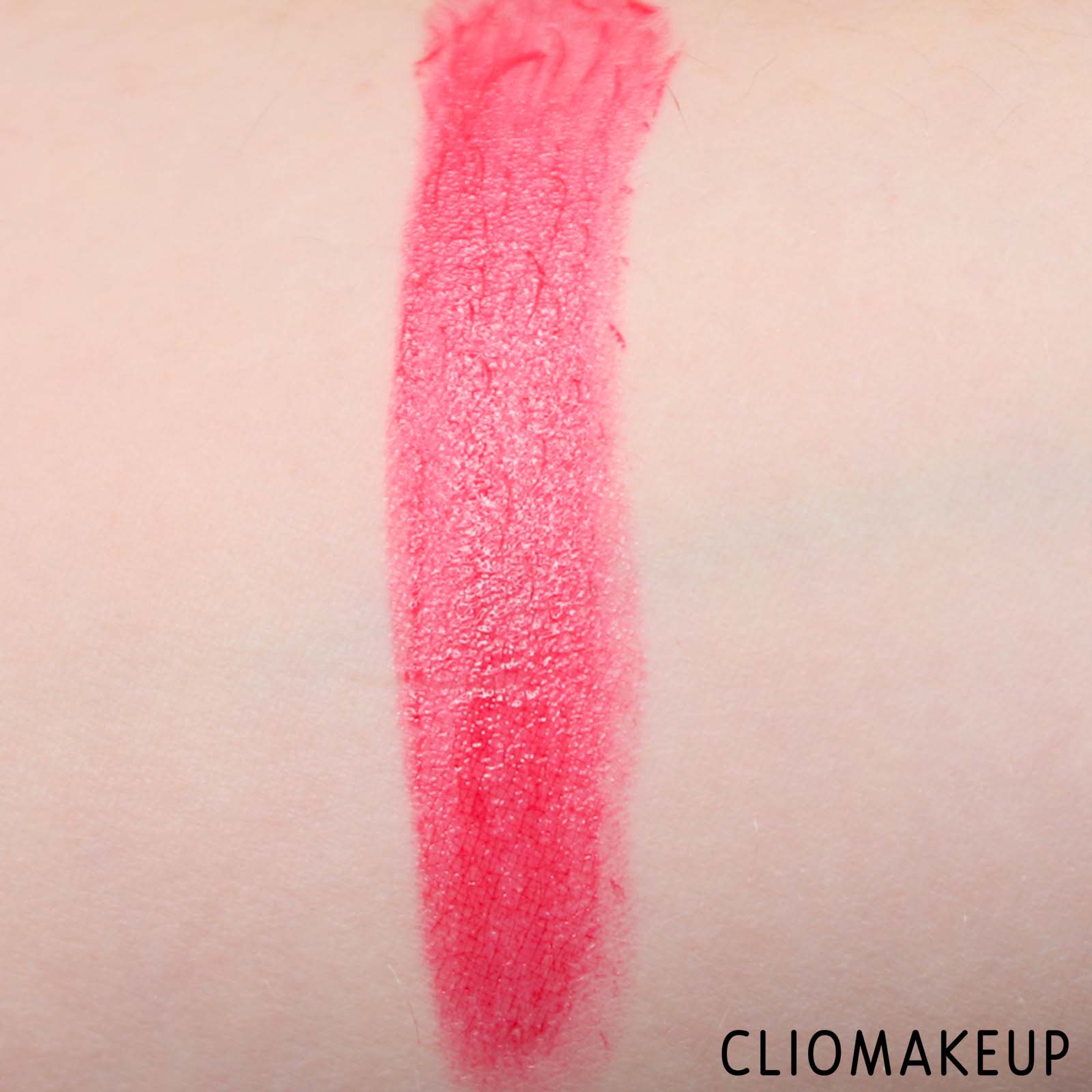 cliomakeup-recensione-balsamo-labbra-ysl-rouge-volupte-plump-in-colour-7