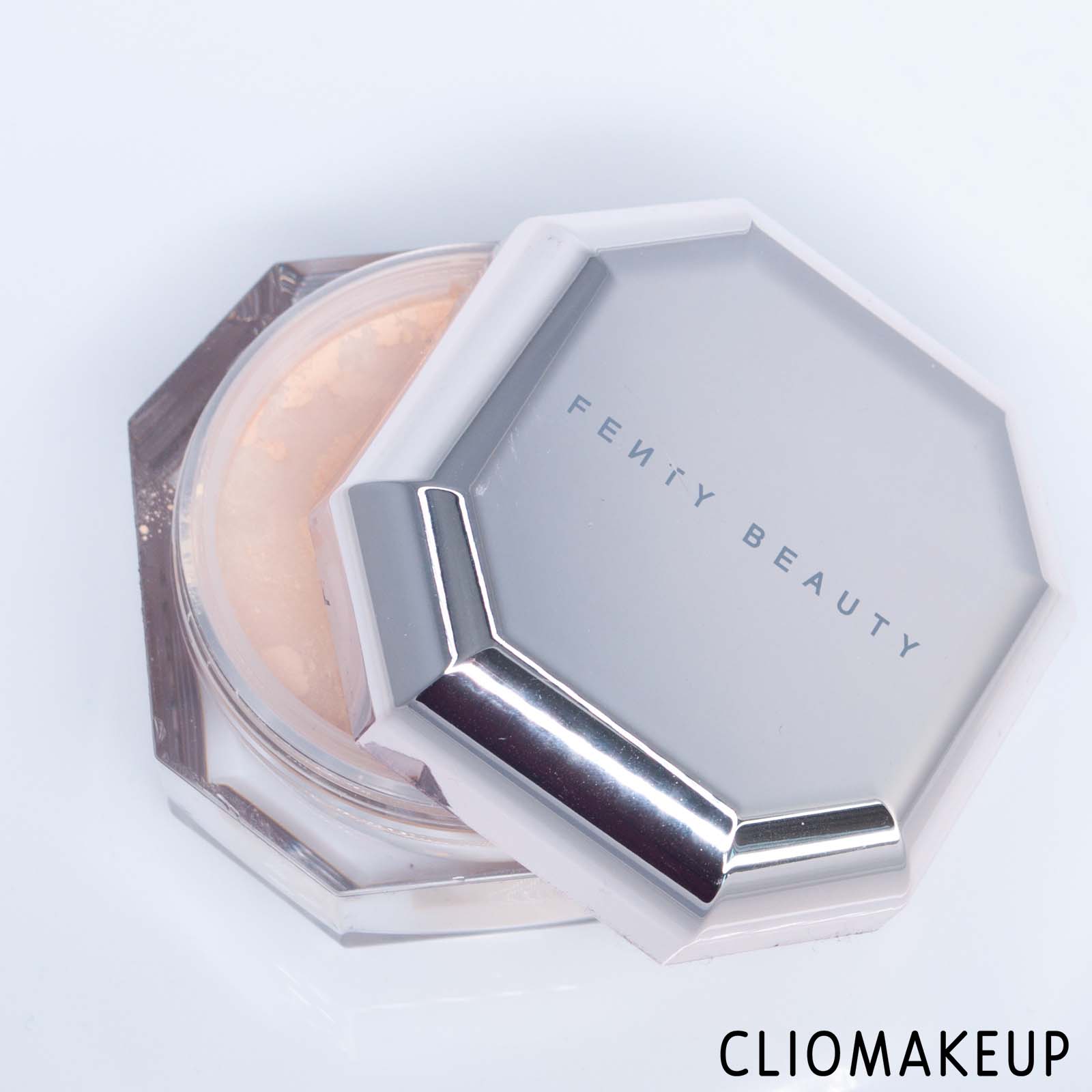 cliomakeup-recensione-cipria-fenty-beauty-pro-filt'r-instant-retouch-setting-powder-5