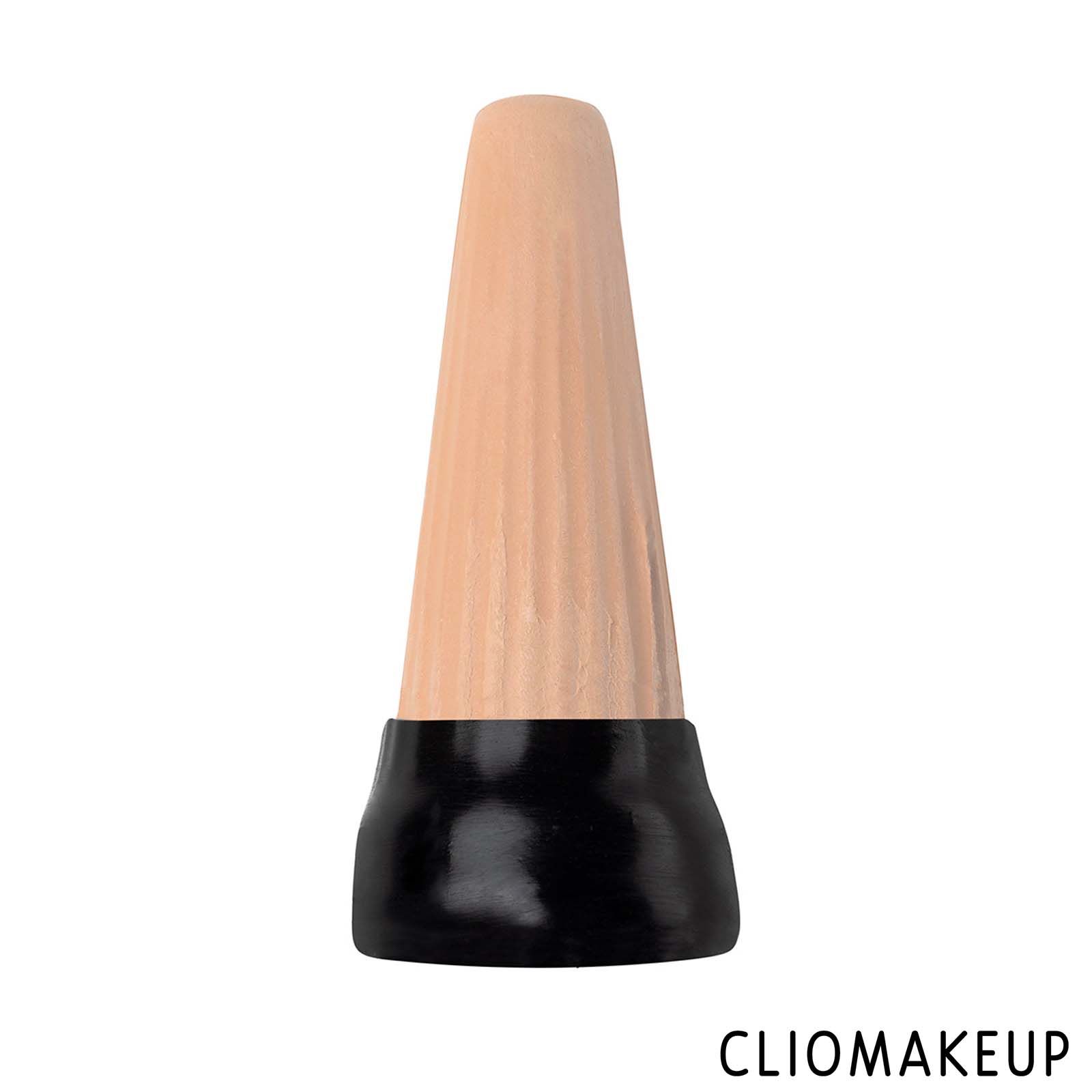 cliomakeup-recensione-correttori-lush-trix-stick-correttore-multiuso-1