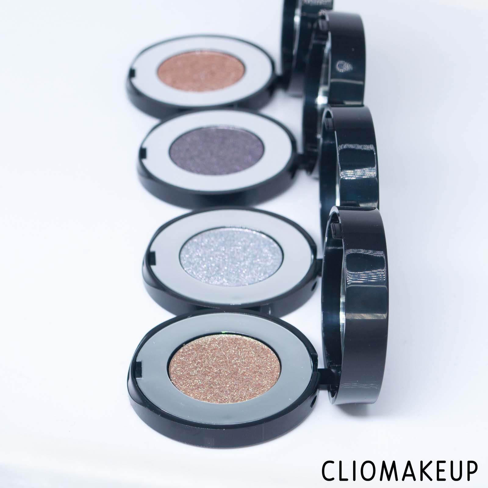 cliomakeup-recensione-ombretti-pupa-glitter-bomb-holo-edition-glitter-eyeshadow-5