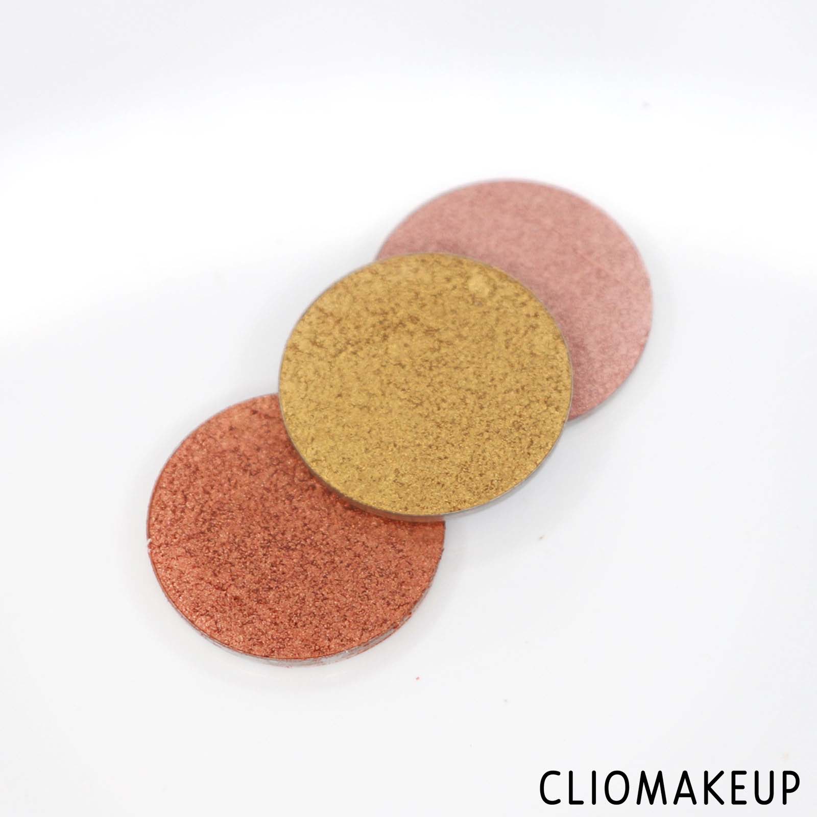 cliomakeup-recensione-ombretti-wycon-metal-eyeshadow-color-power-refil-5