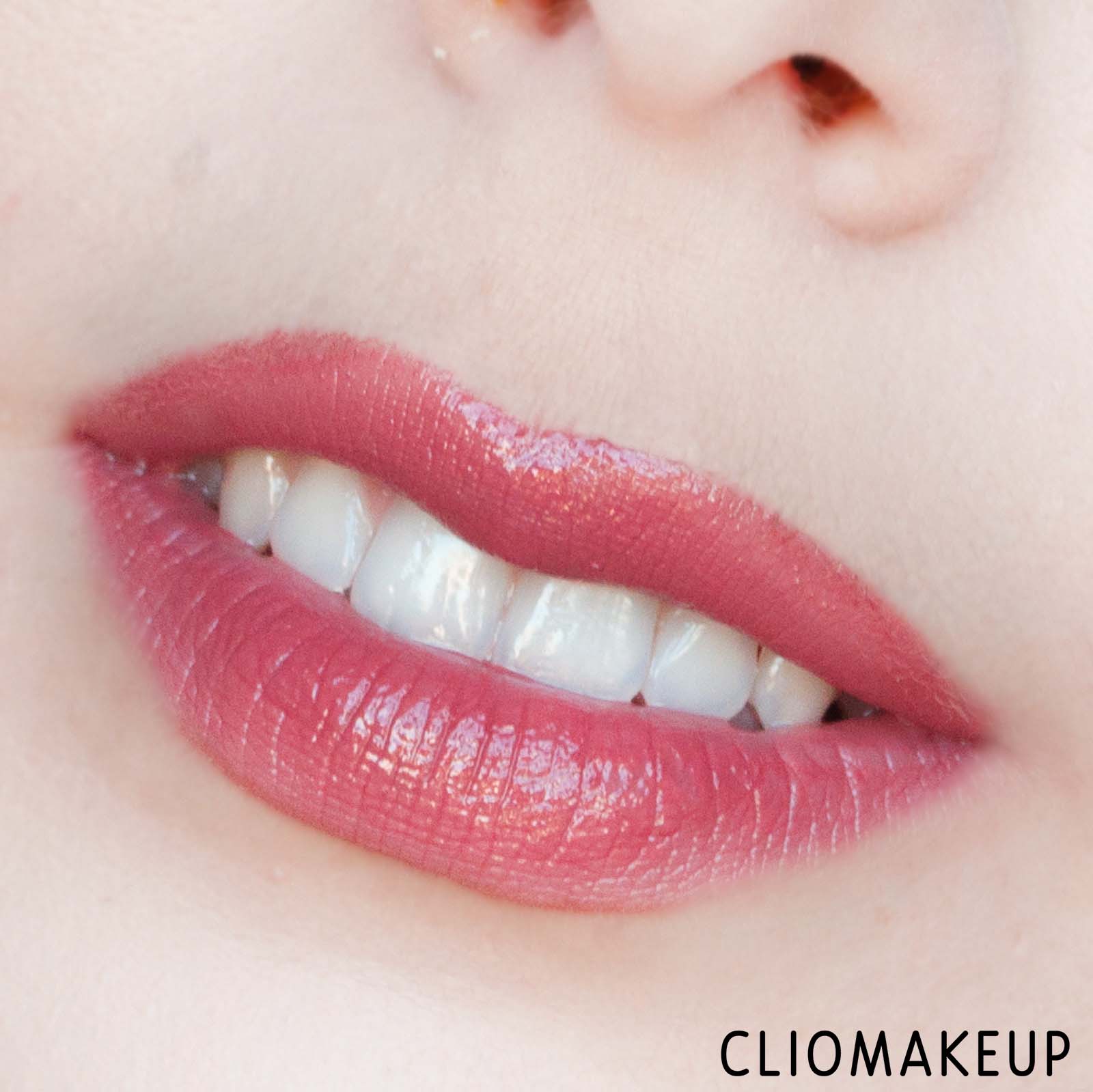 cliomakeup-recensione-rossetto-ysl-rouge-volupté-shine-oil-in-stick-10