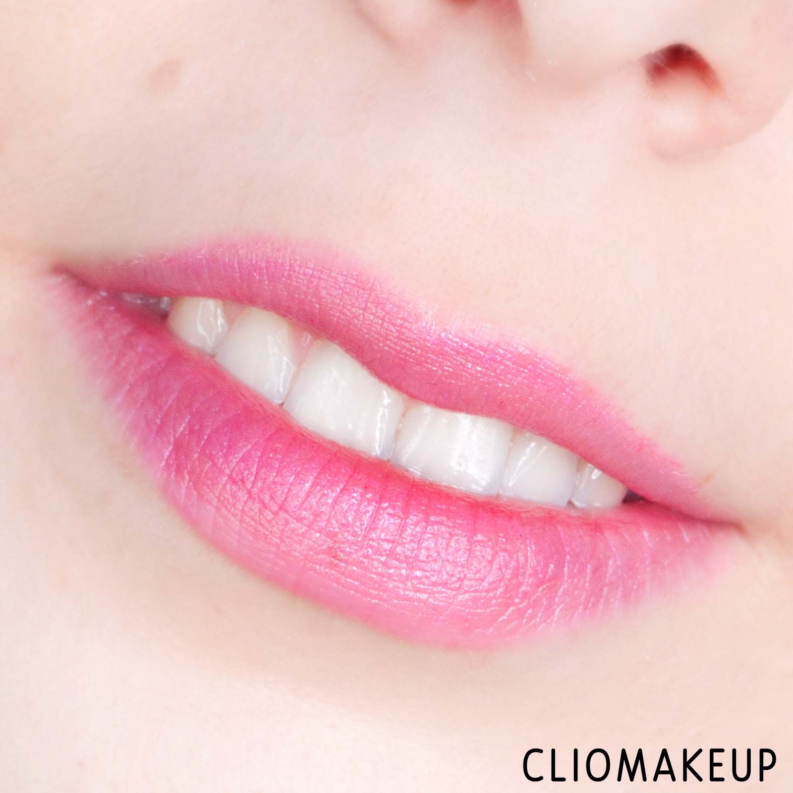 cliomakeup-recensione-balsamo-labbra-dior-dior-addict-lip-glow-to-the-max-11